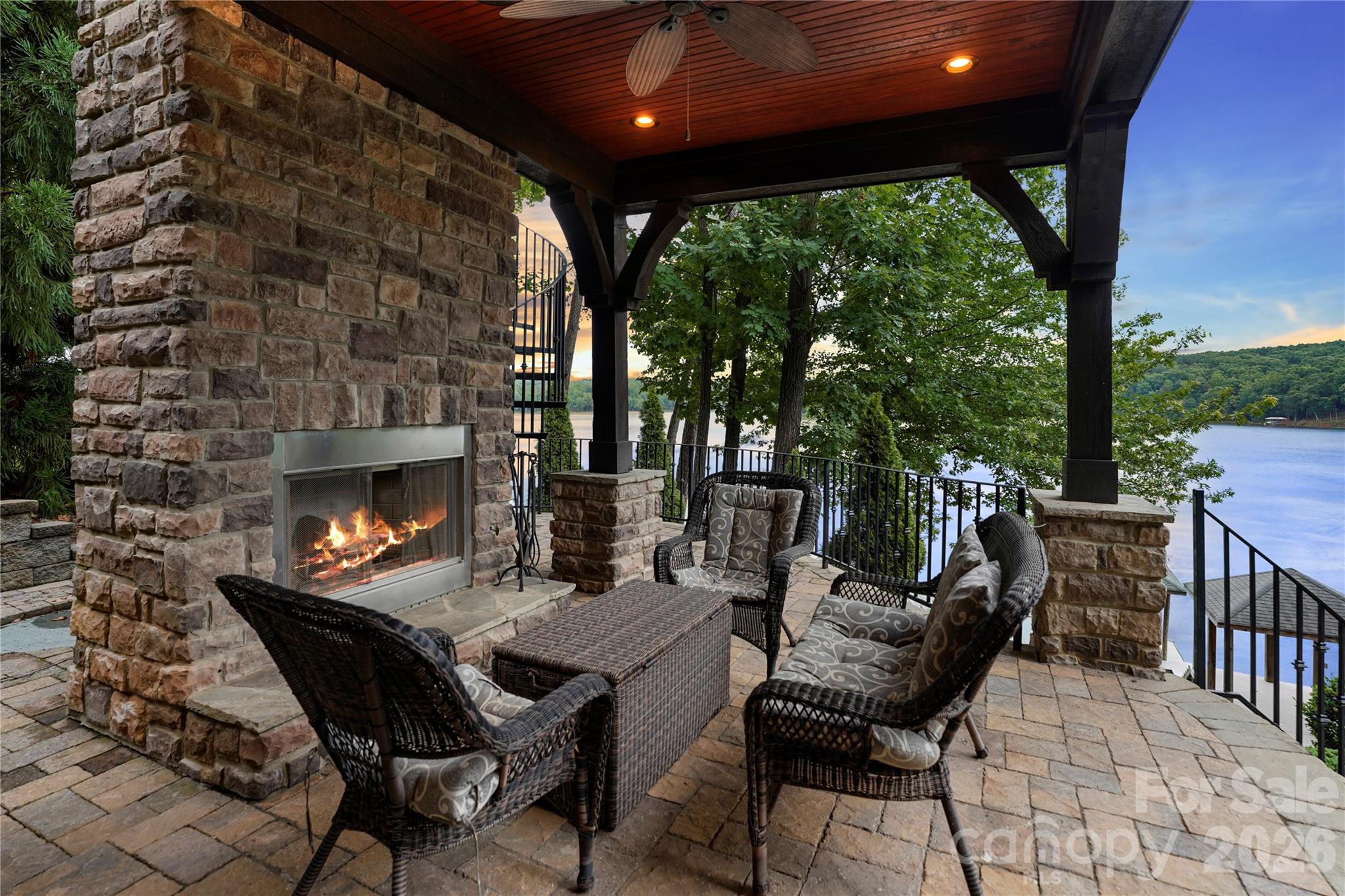 3255 Lake Pointe Drive