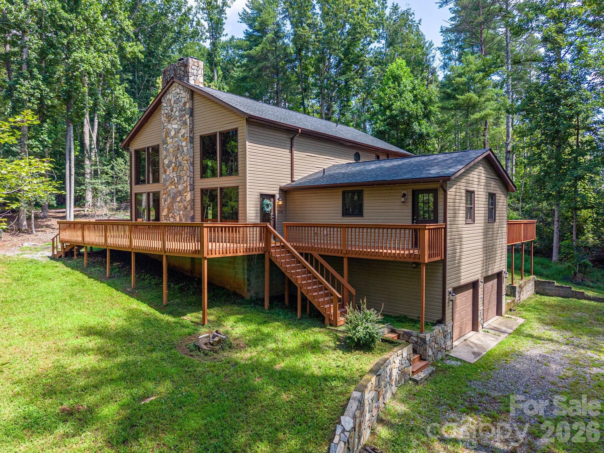 2525 Big Horn Drive