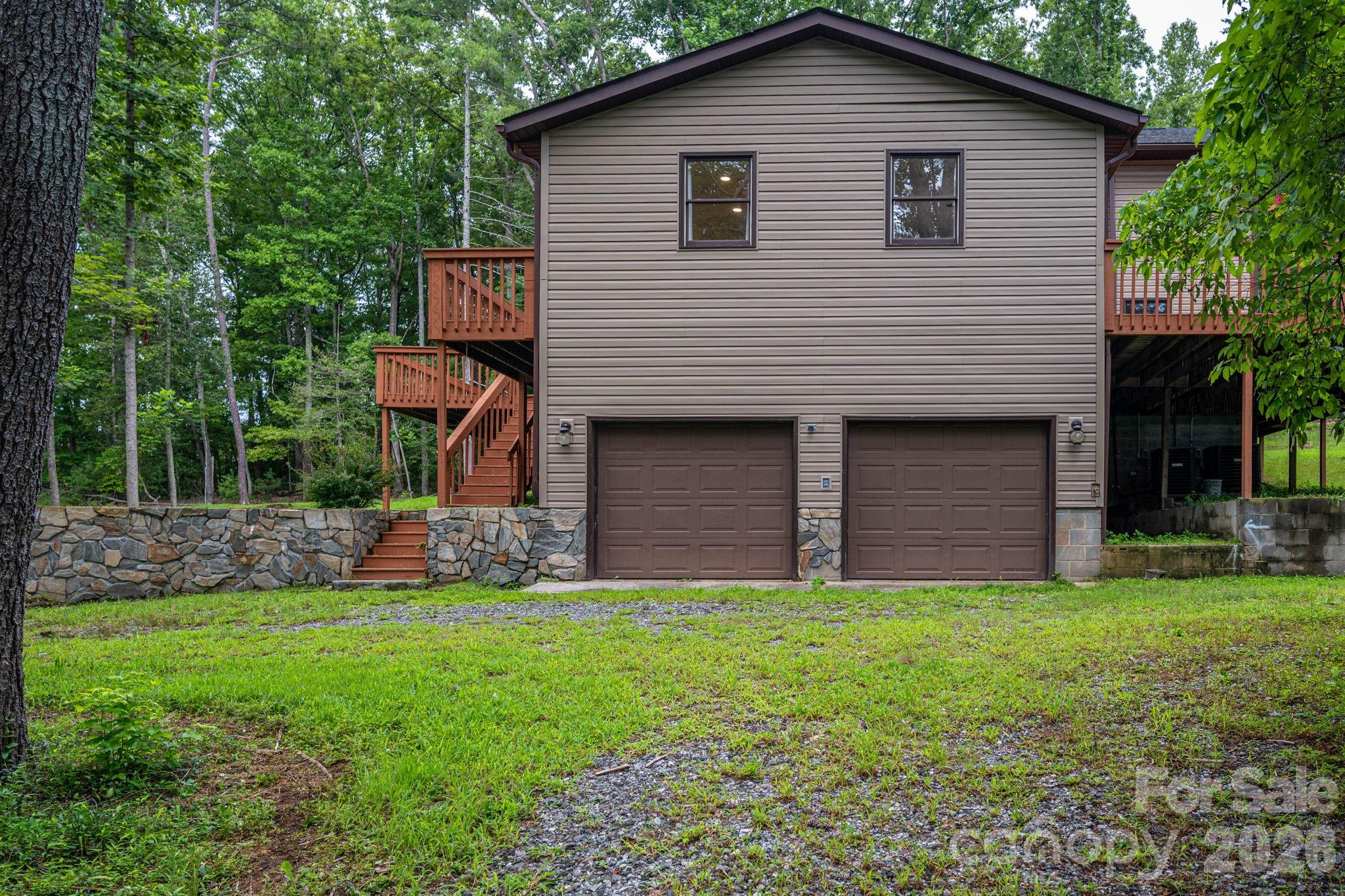 2525 Big Horn Drive