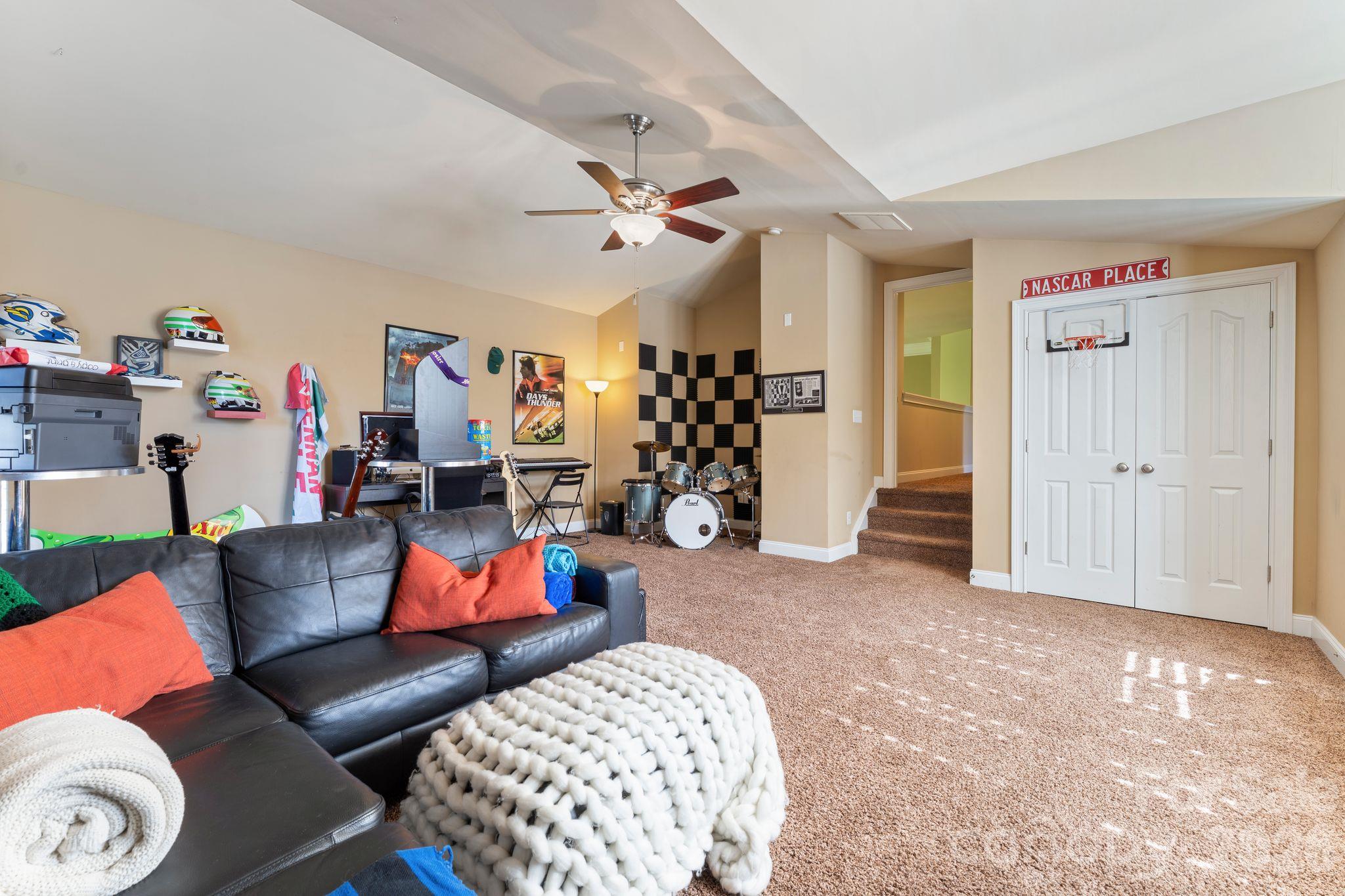 8011 Cottsbrooke Drive