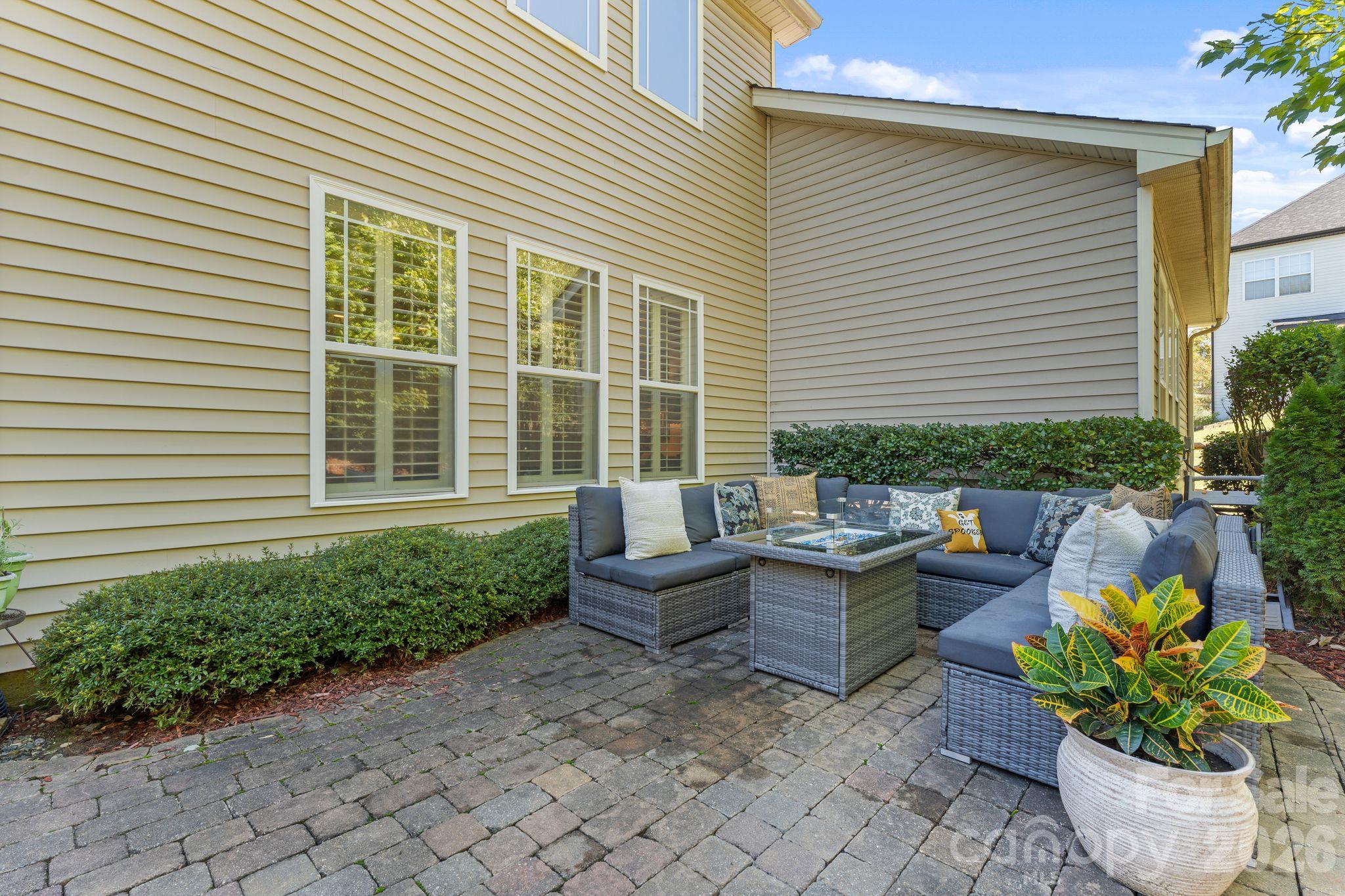 8011 Cottsbrooke Drive