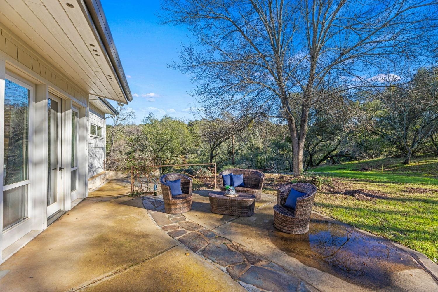 6271 Mr Magpie Court