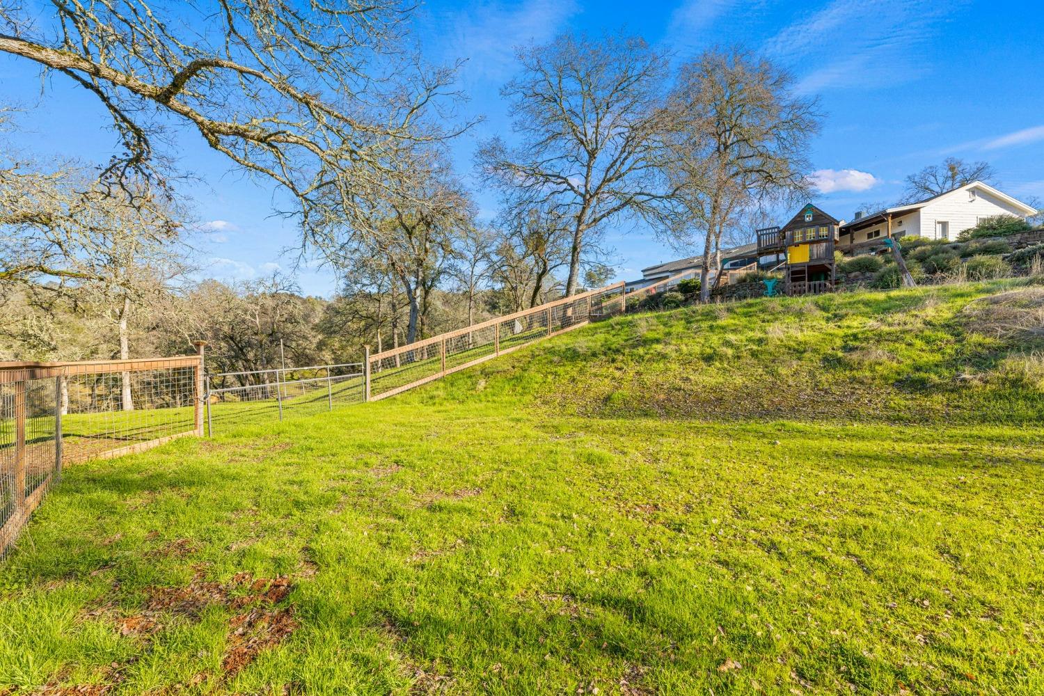 6271 Mr Magpie Court