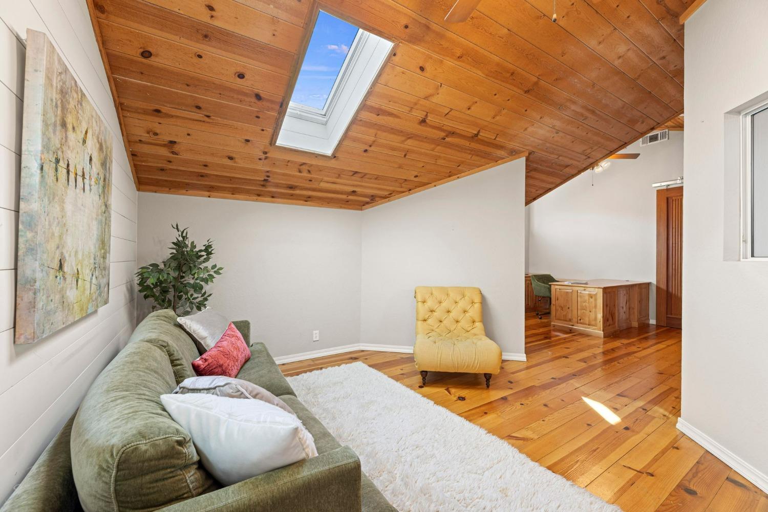 6271 Mr Magpie Court