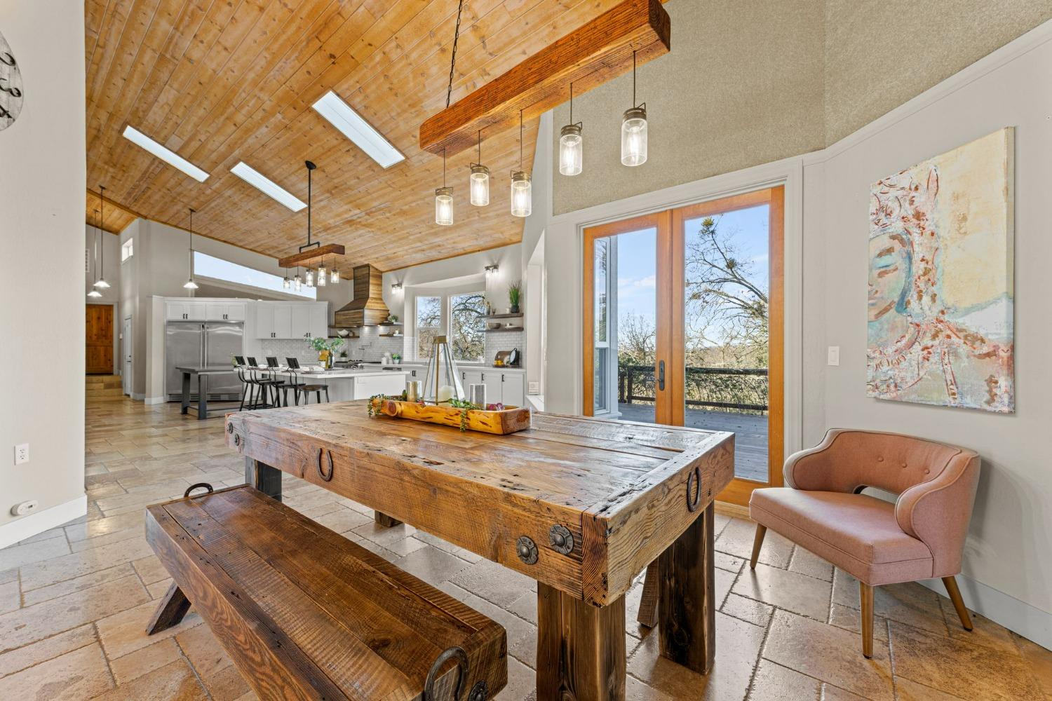 6271 Mr Magpie Court