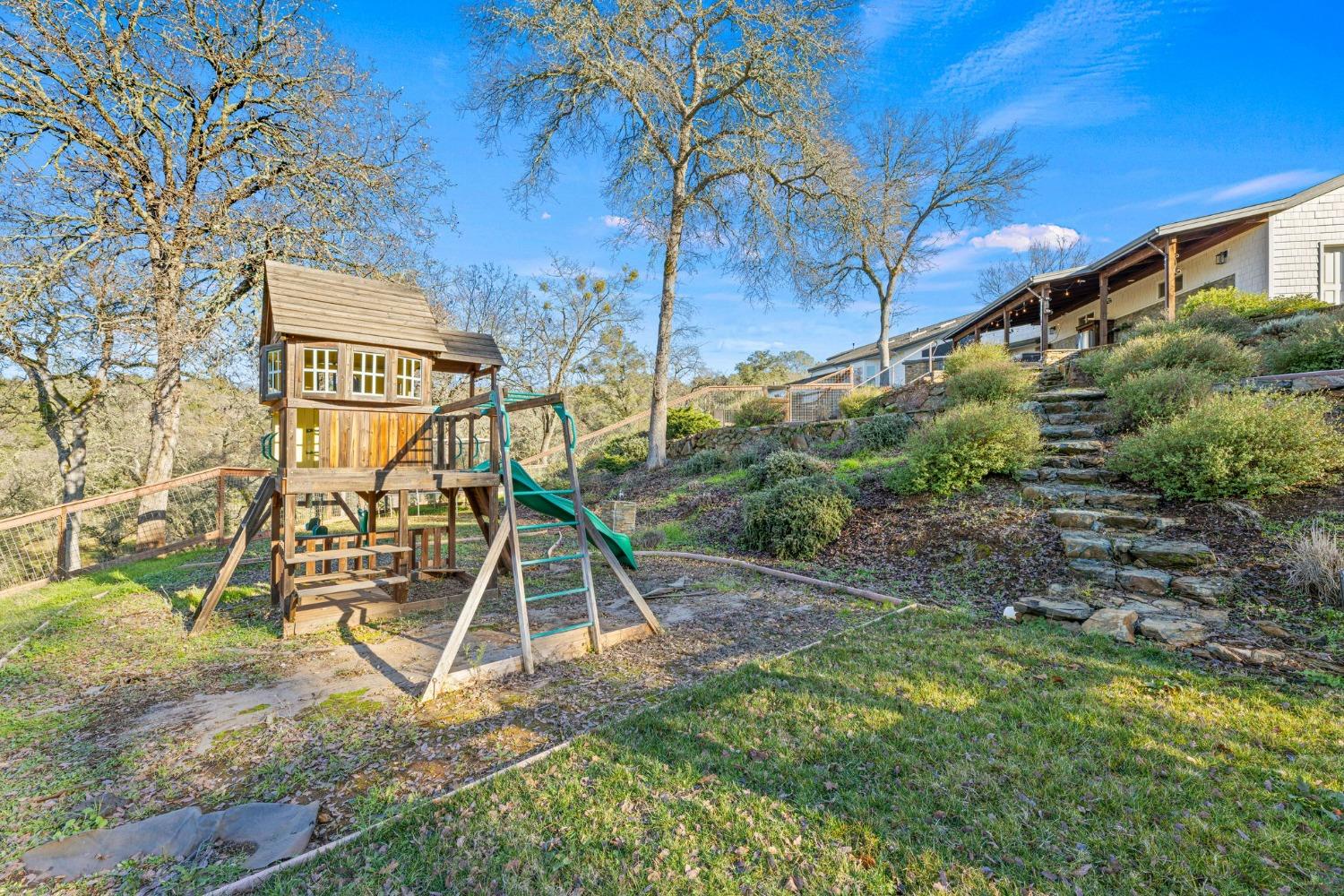 6271 Mr Magpie Court