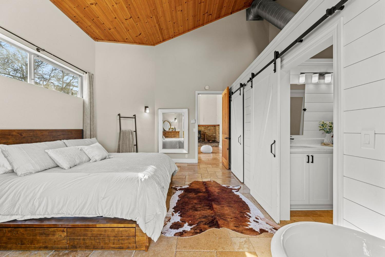 6271 Mr Magpie Court