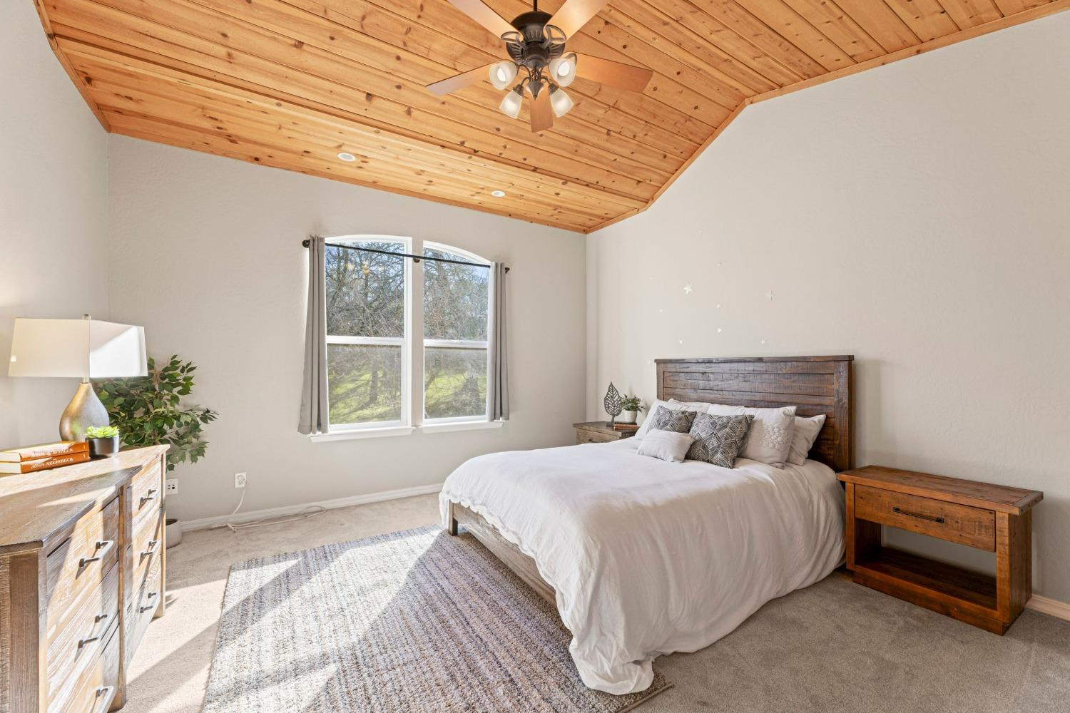 6271 Mr Magpie Court