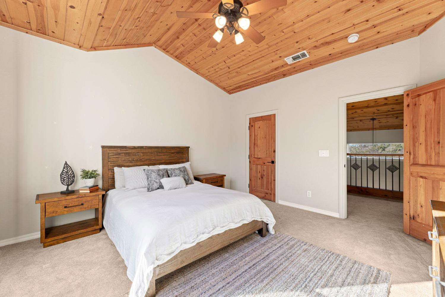 6271 Mr Magpie Court