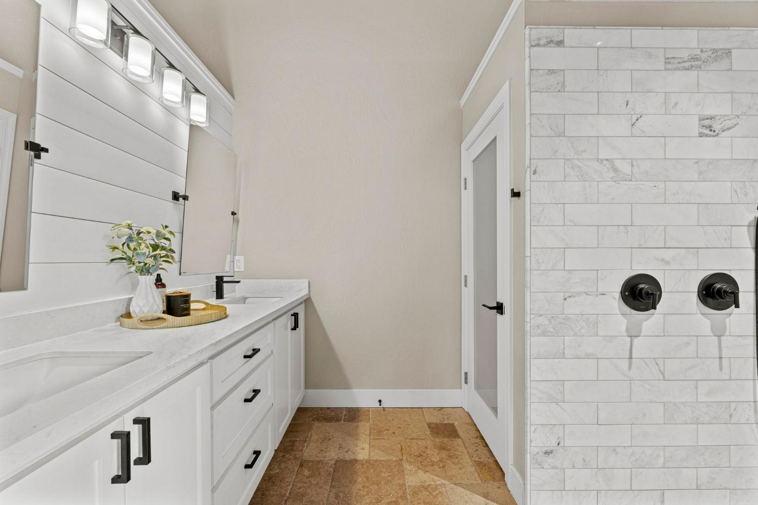 6271 Mr Magpie Court