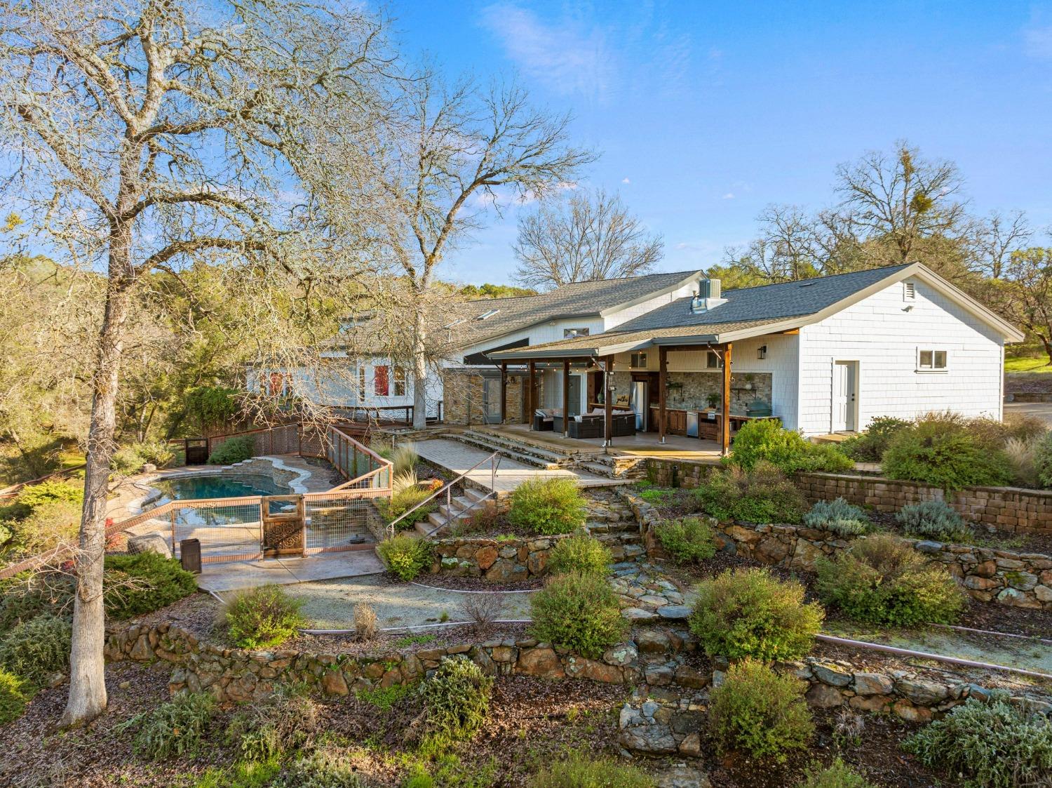 6271 Mr Magpie Court