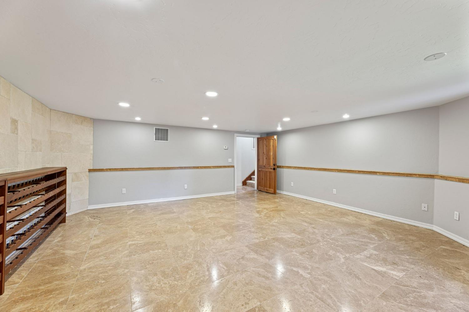 6271 Mr Magpie Court