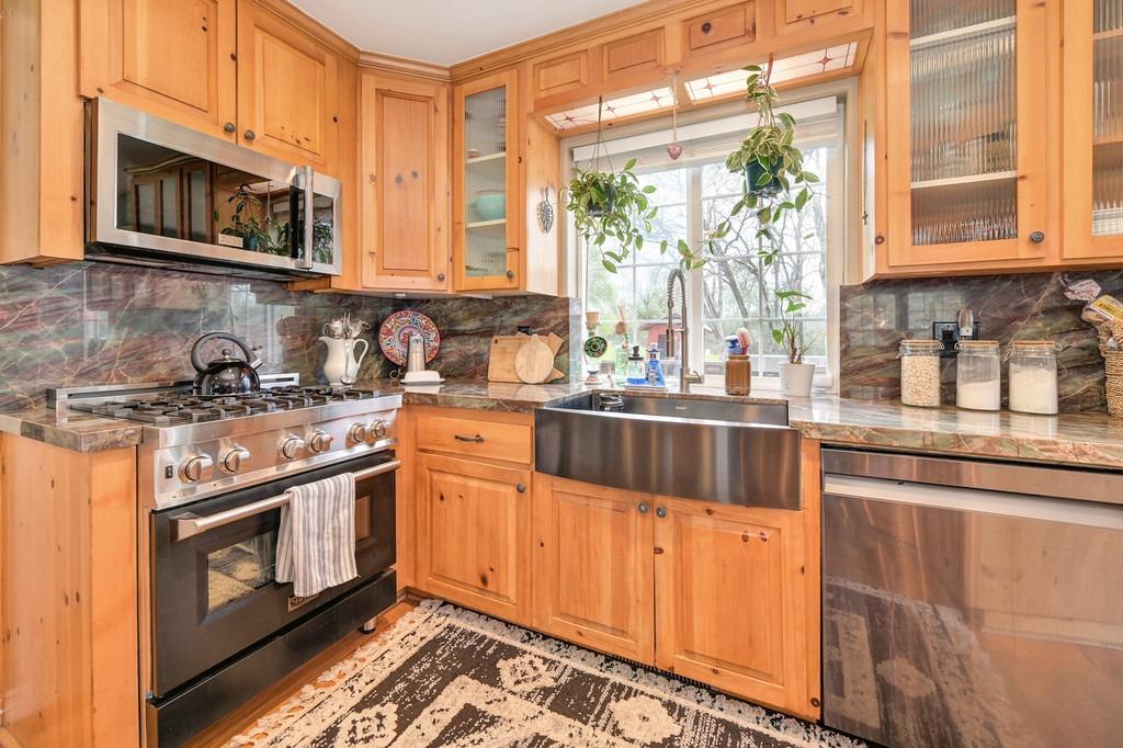 4581 Pilot Creek Lane