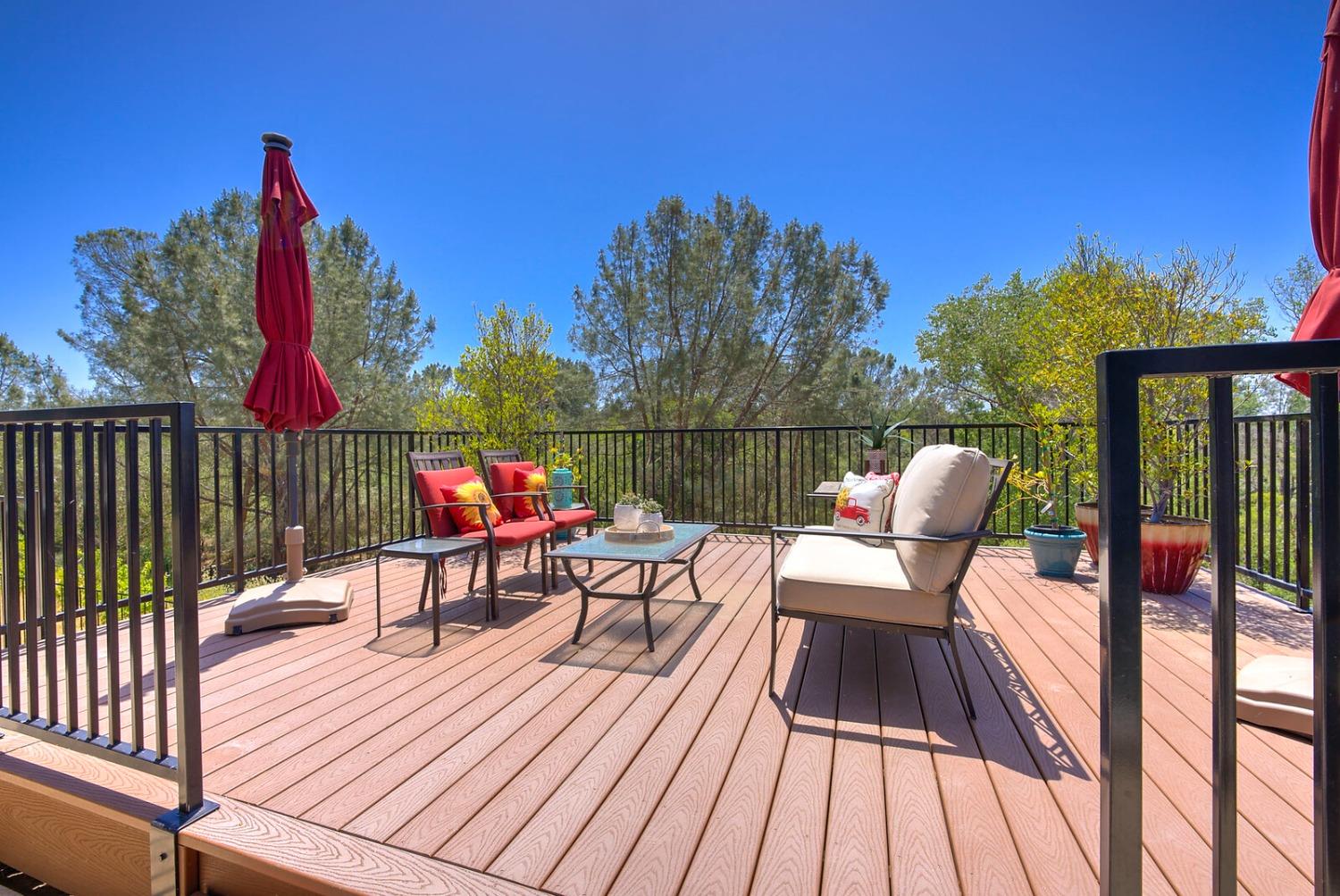 571 Willow Ridge Court