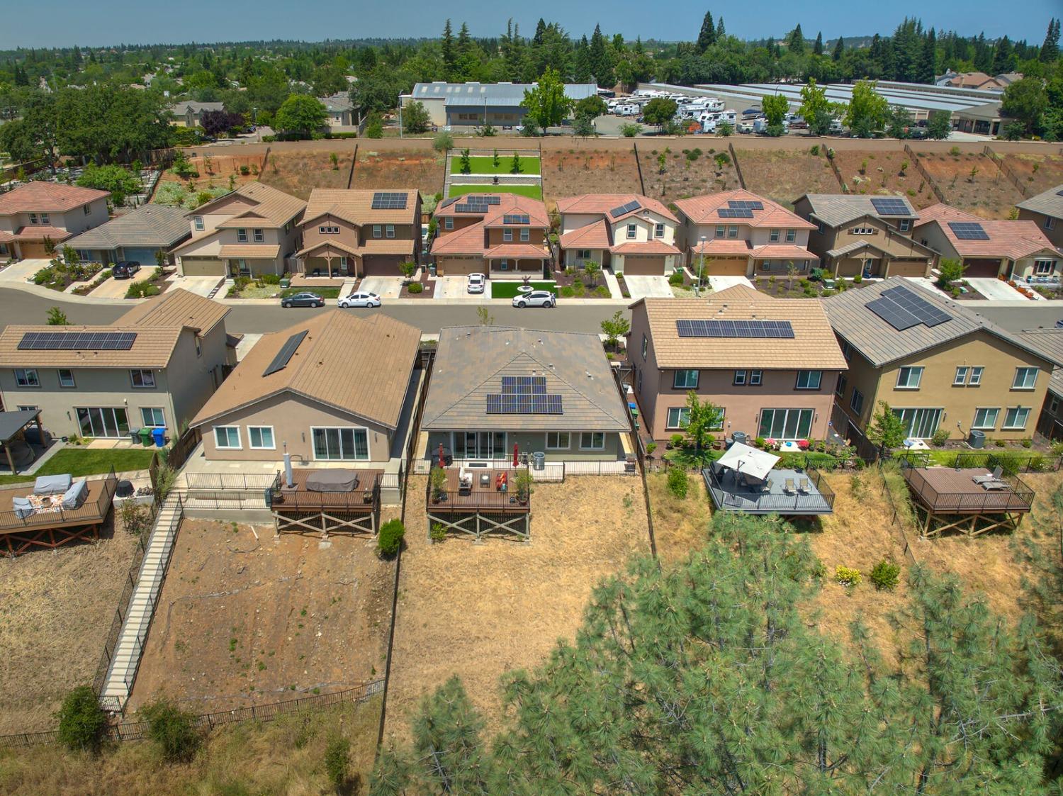 571 Willow Ridge Court