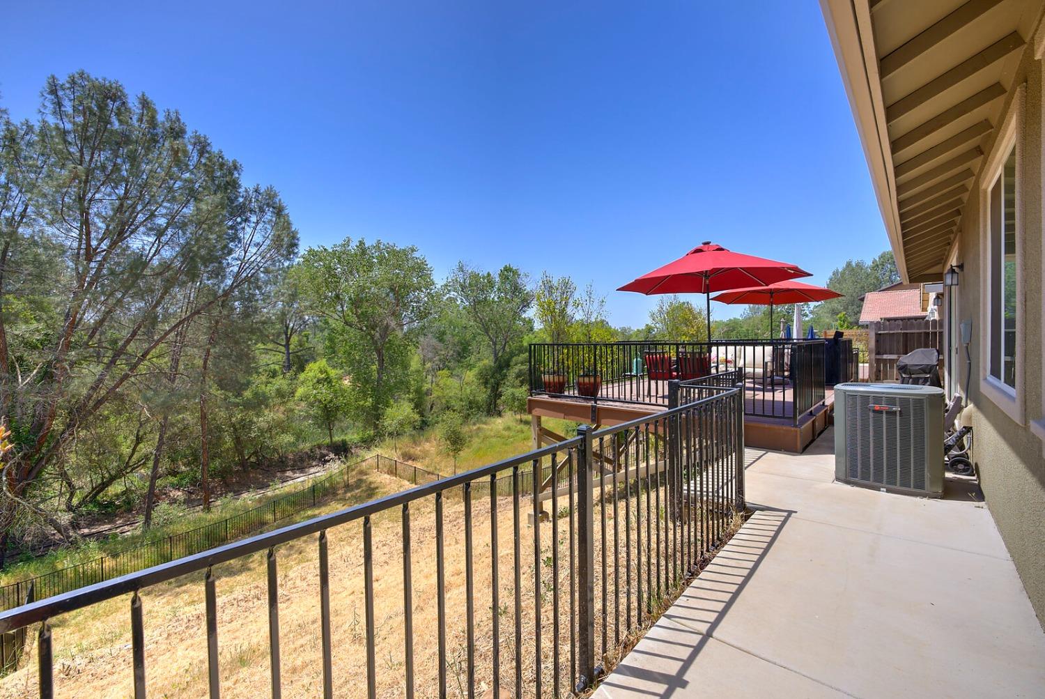 571 Willow Ridge Court