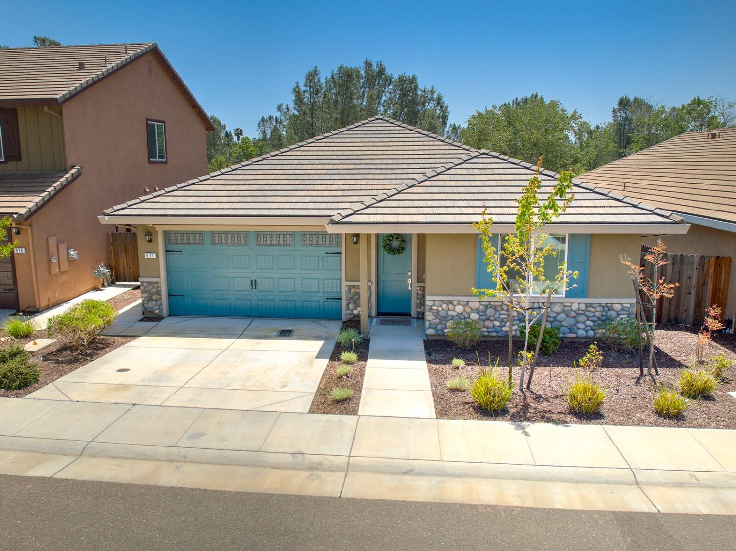 571 Willow Ridge Court