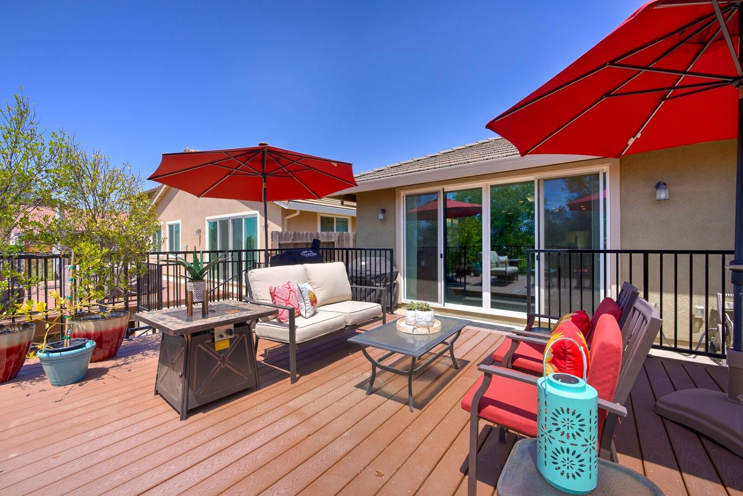 571 Willow Ridge Court