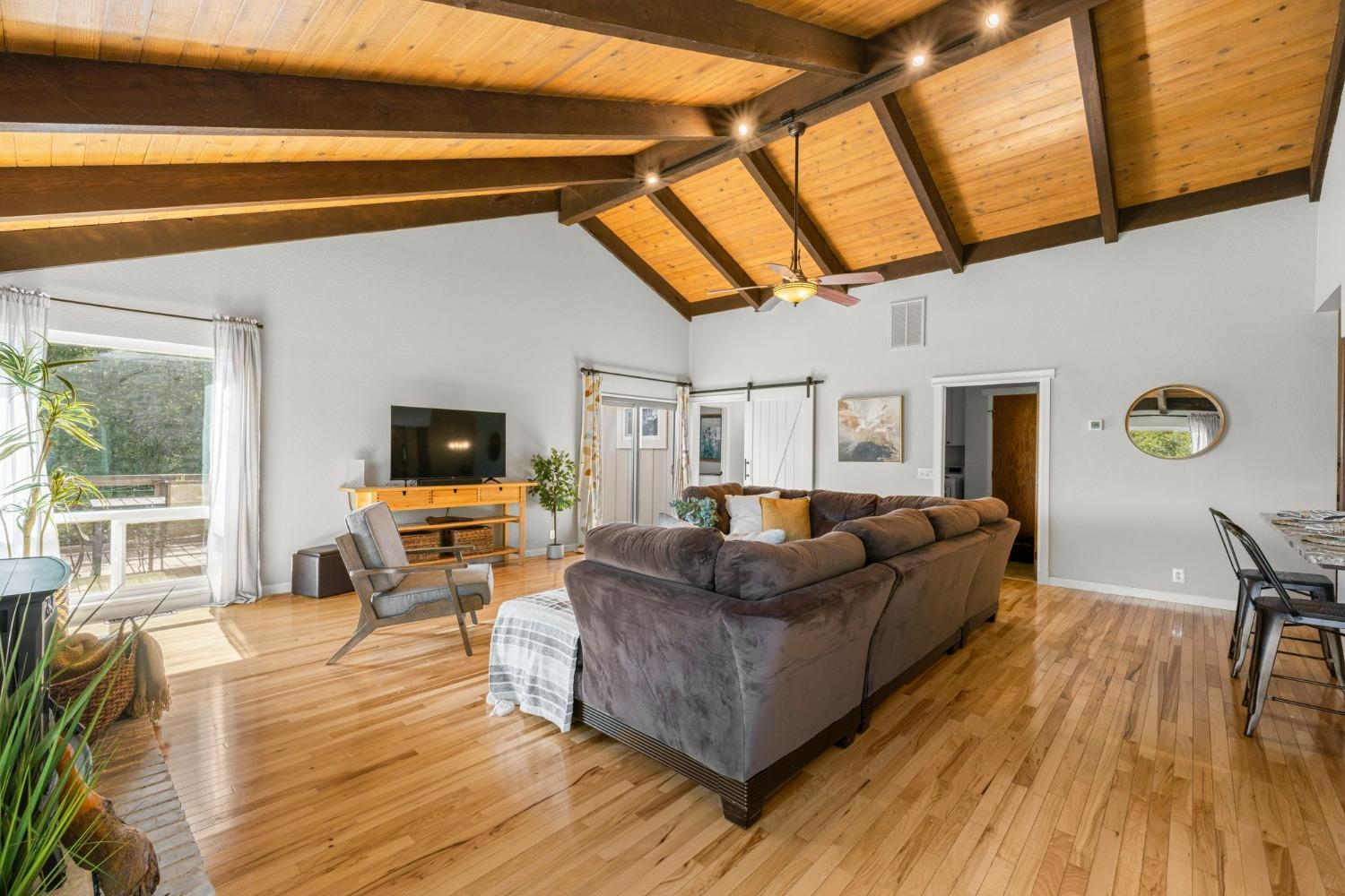 4980 Barnett Ranch Road