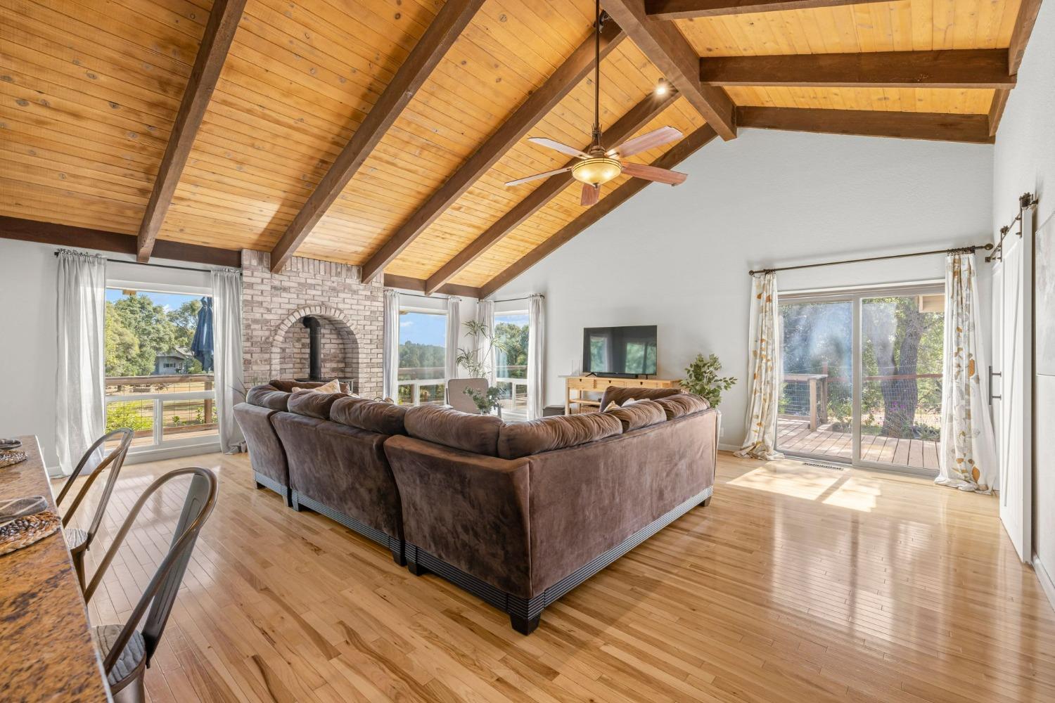 4980 Barnett Ranch Road