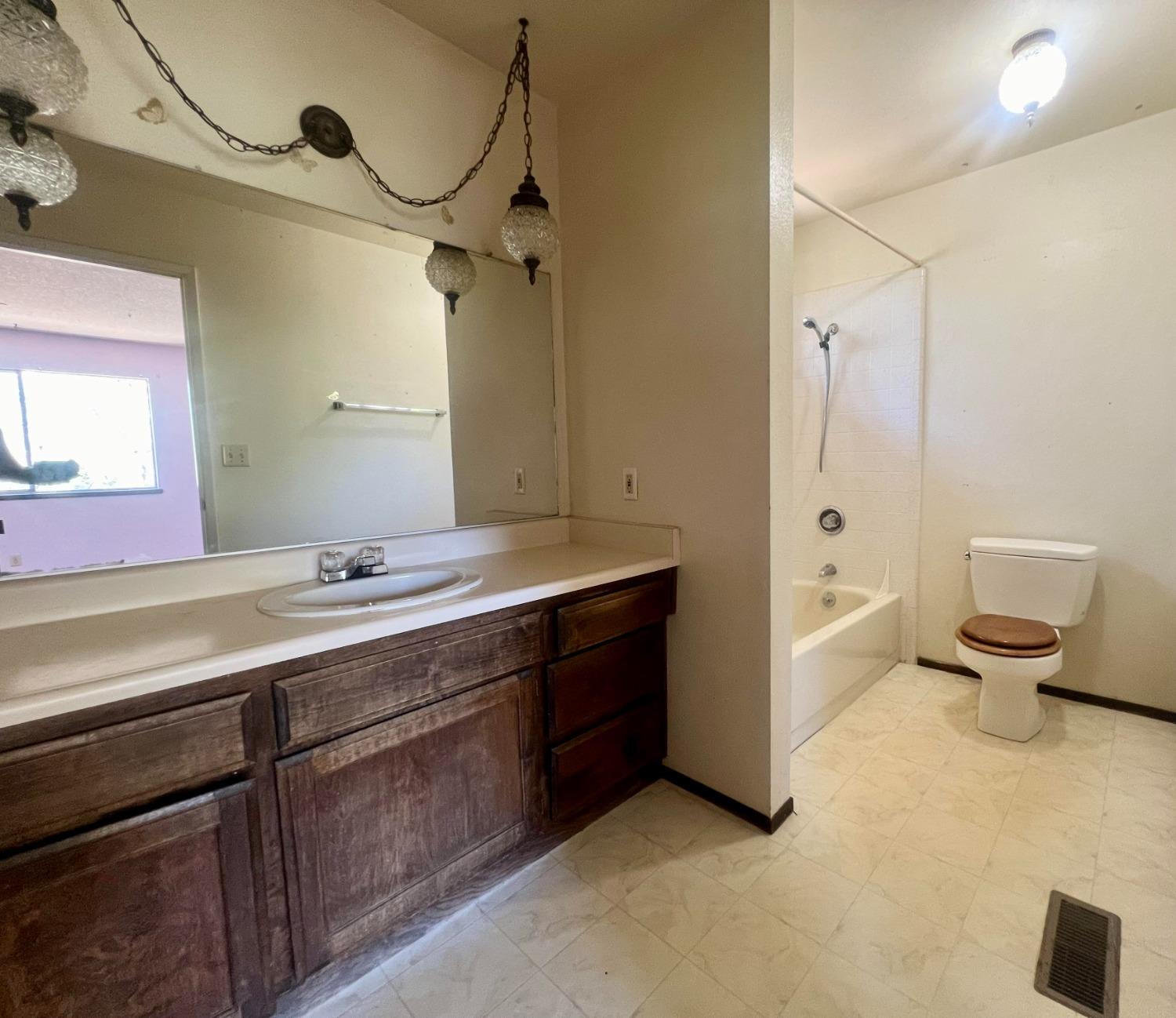 4250 Idle Creek Drive