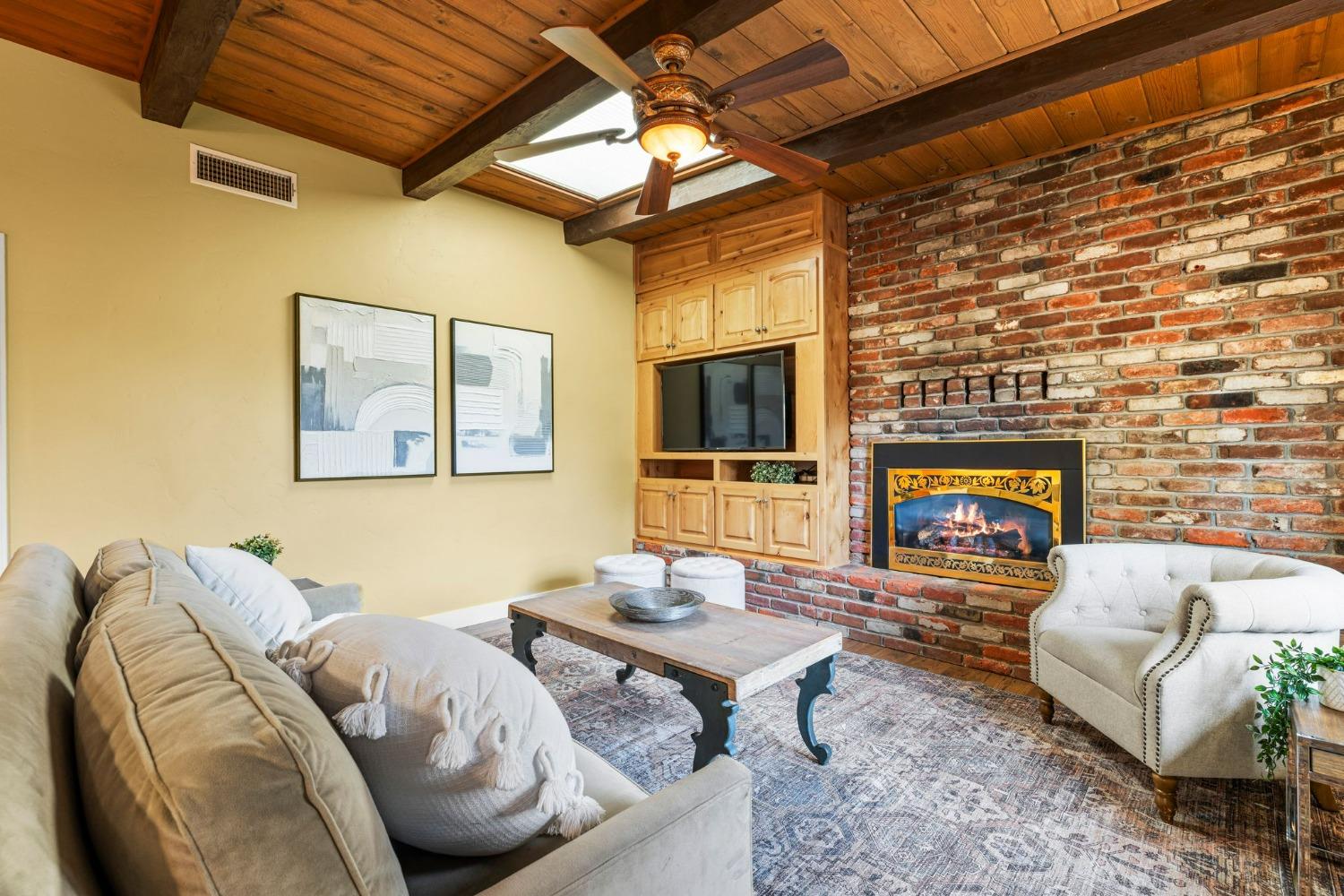 7410 Green Valley Road