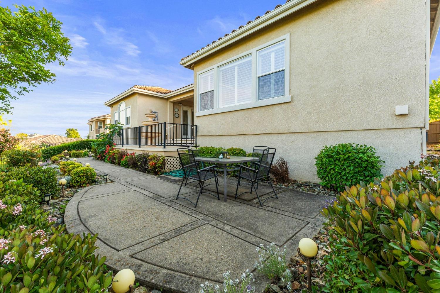 1229 Souza Drive