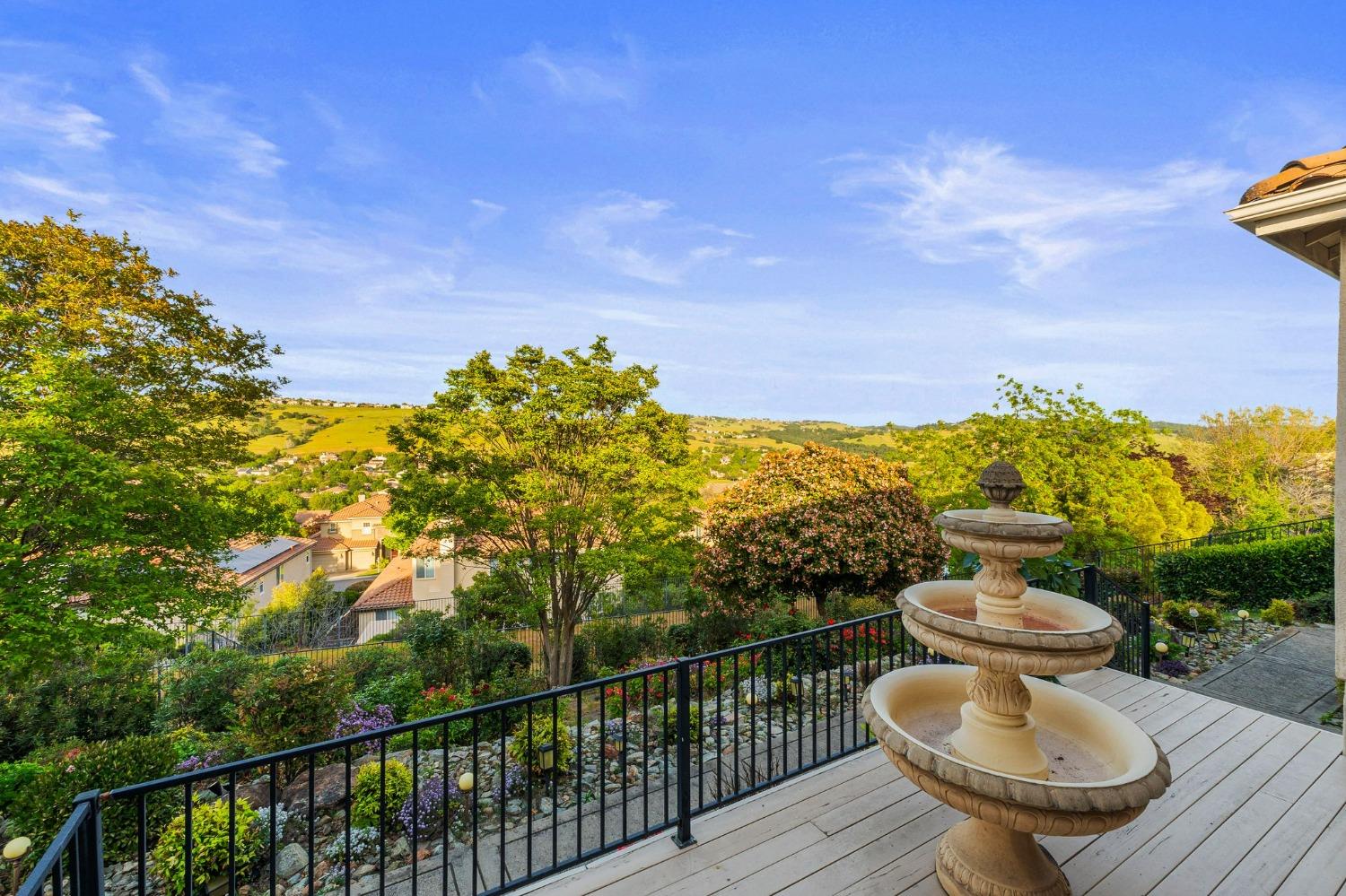 1229 Souza Drive