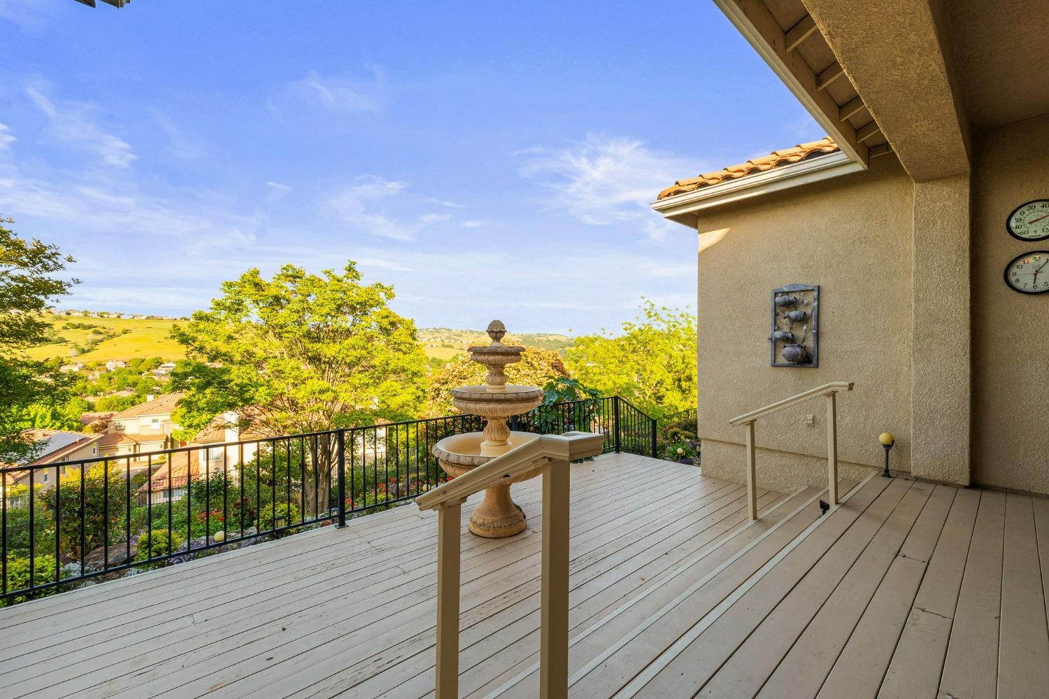 1229 Souza Drive