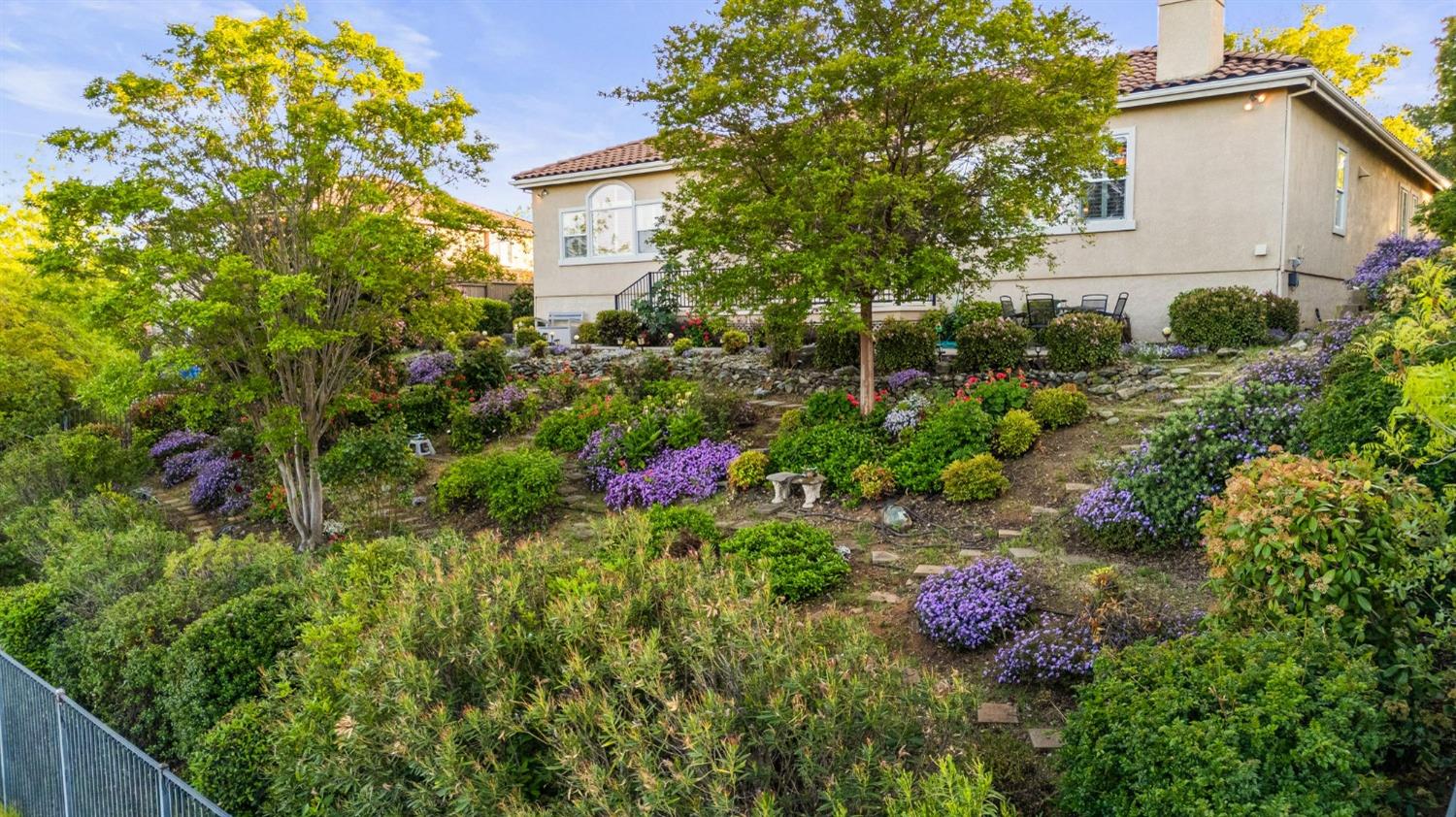 1229 Souza Drive
