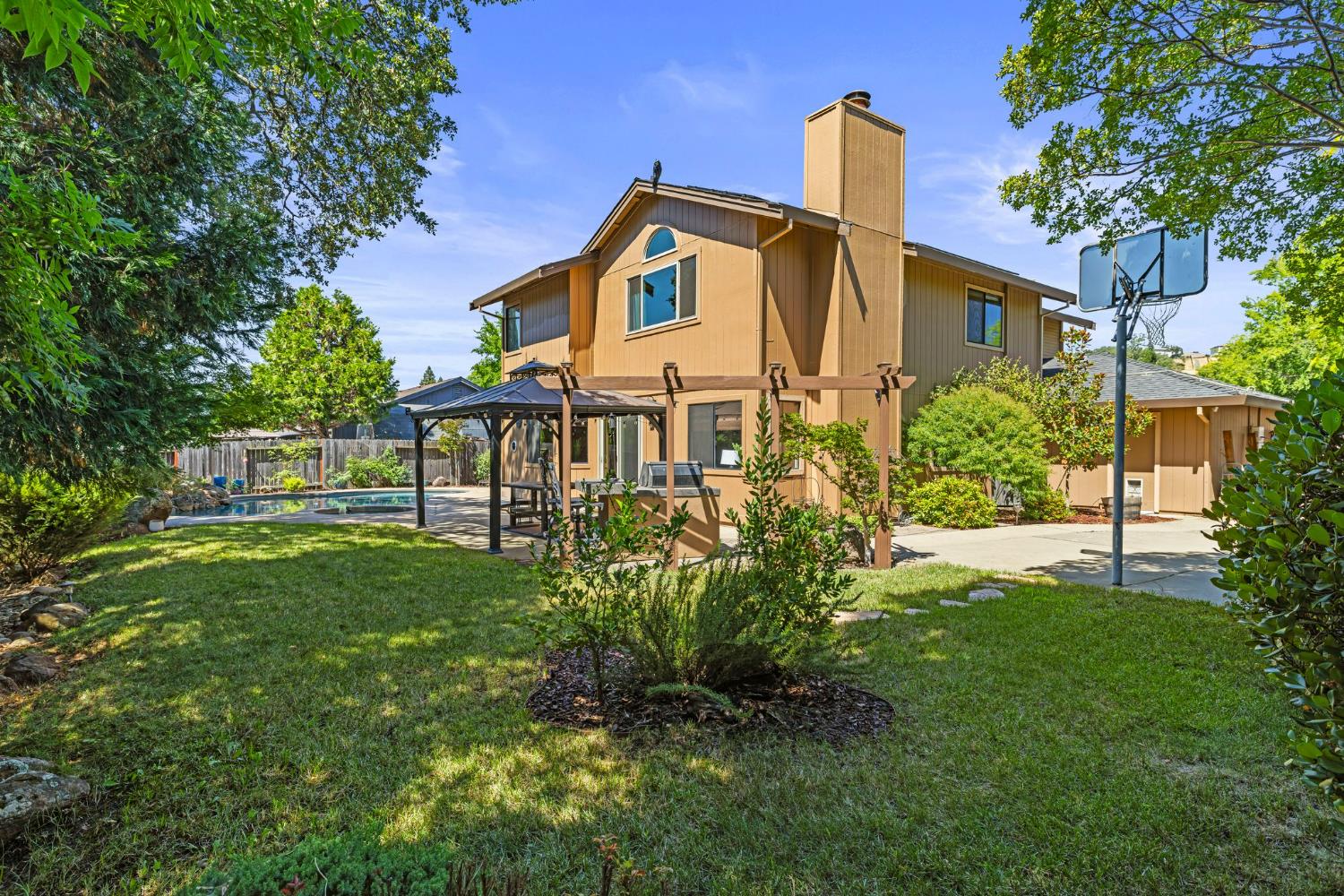 4208 Valtara Road