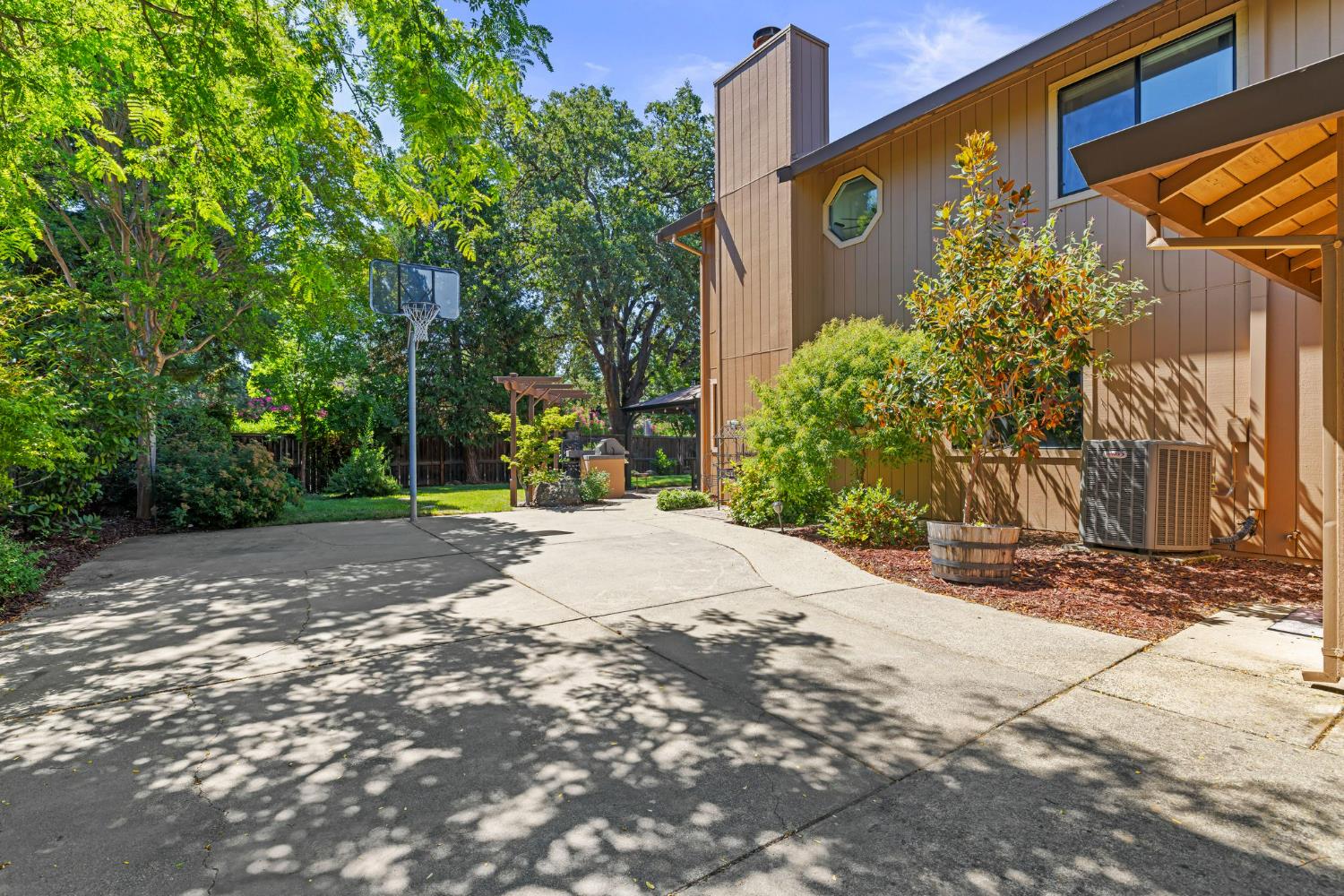 4208 Valtara Road