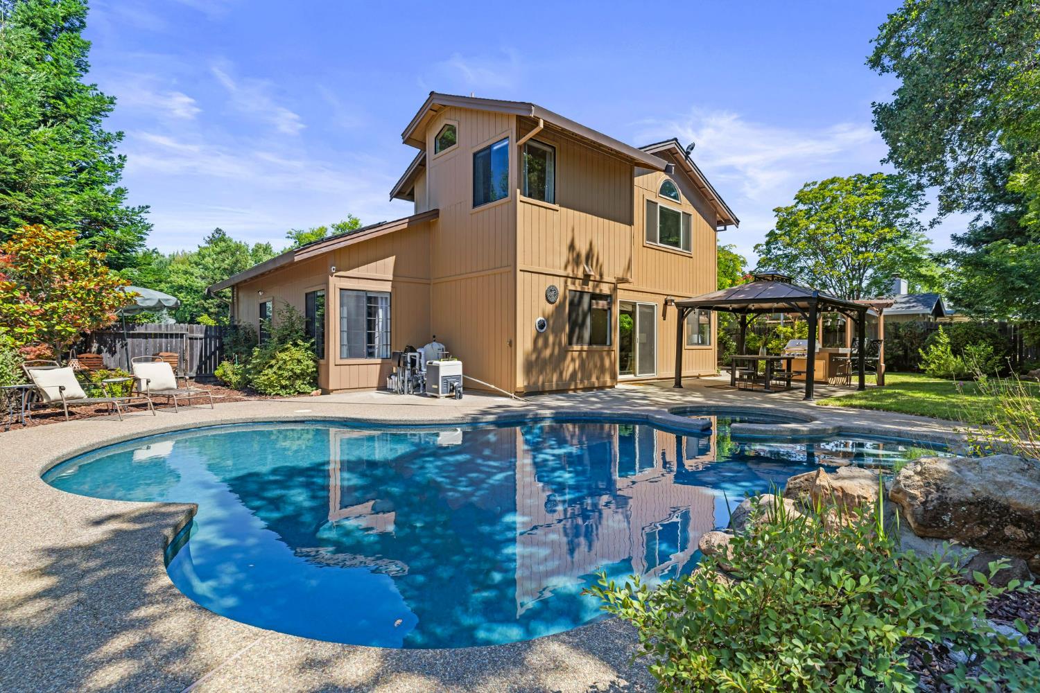 4208 Valtara Road