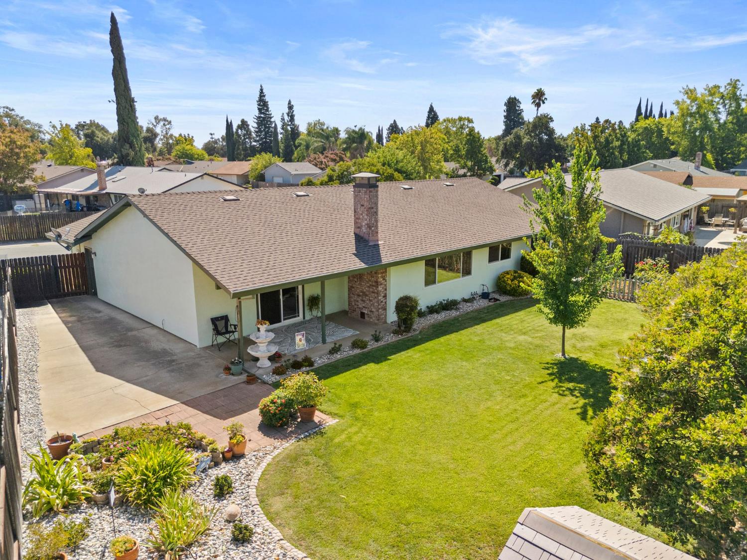 9670 La Nuez Drive