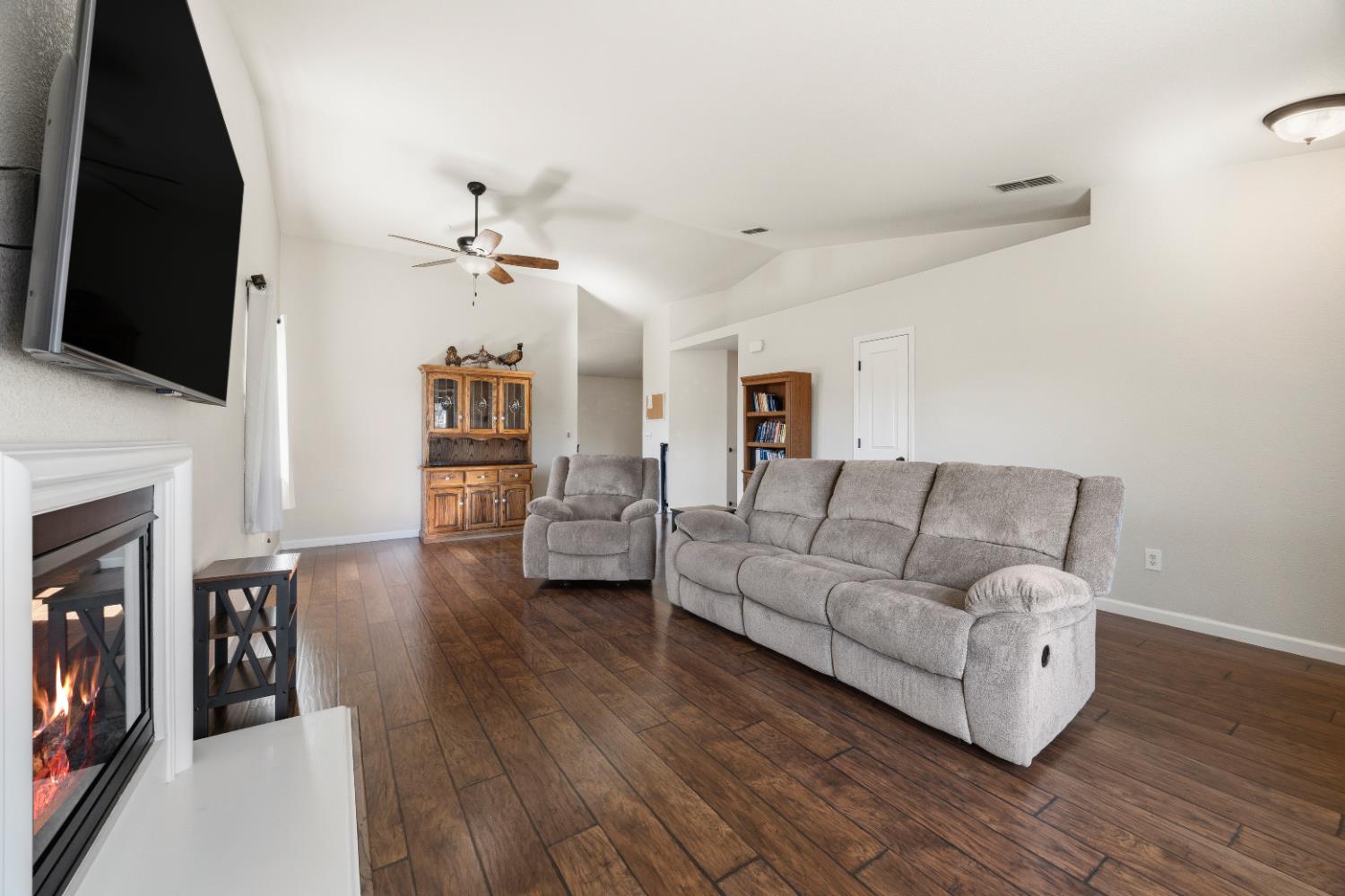 107 Calloway Lane