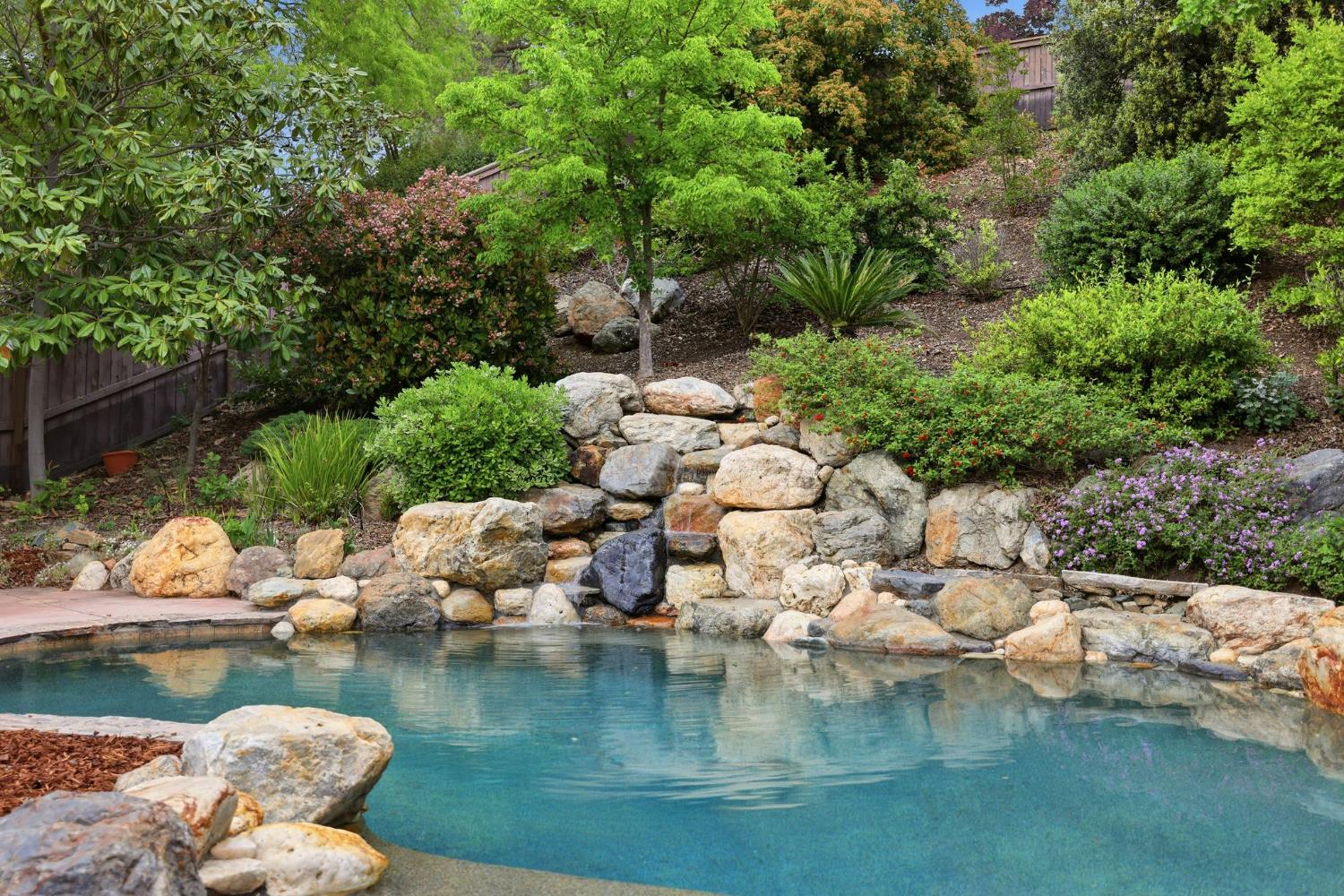 4917 Village Green Drive