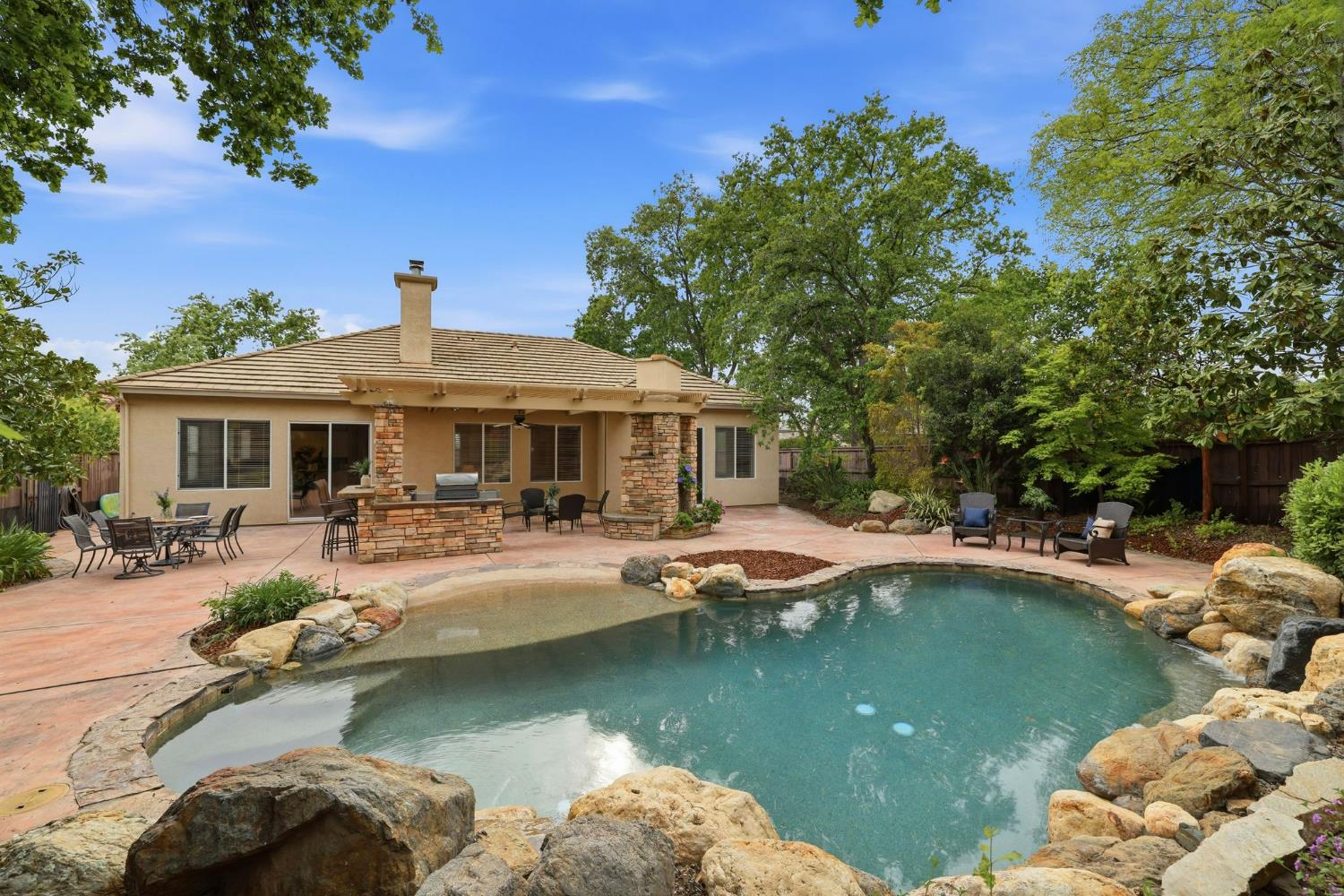 4917 Village Green Drive