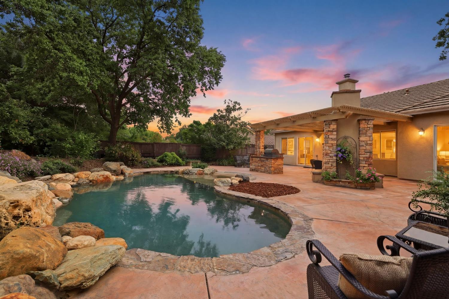 4917 Village Green Drive