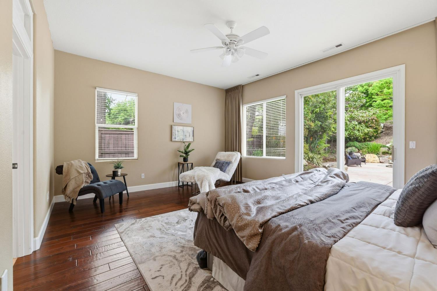 4917 Village Green Drive