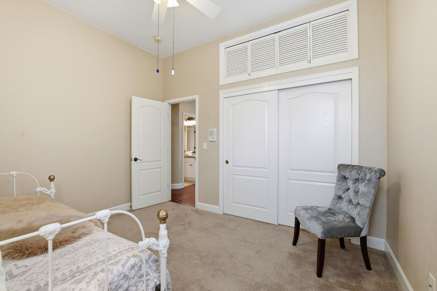 4917 Village Green Drive