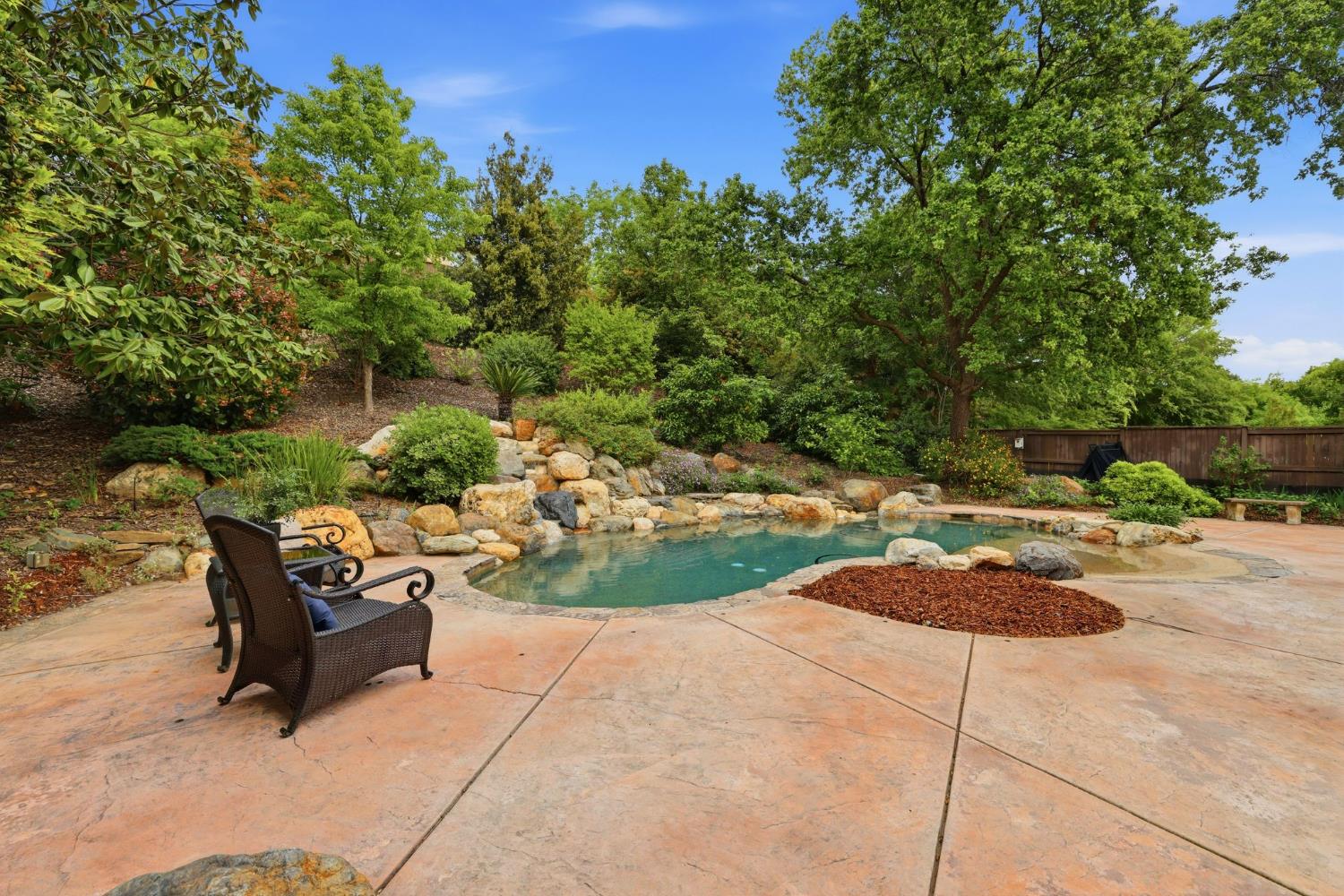 4917 Village Green Drive