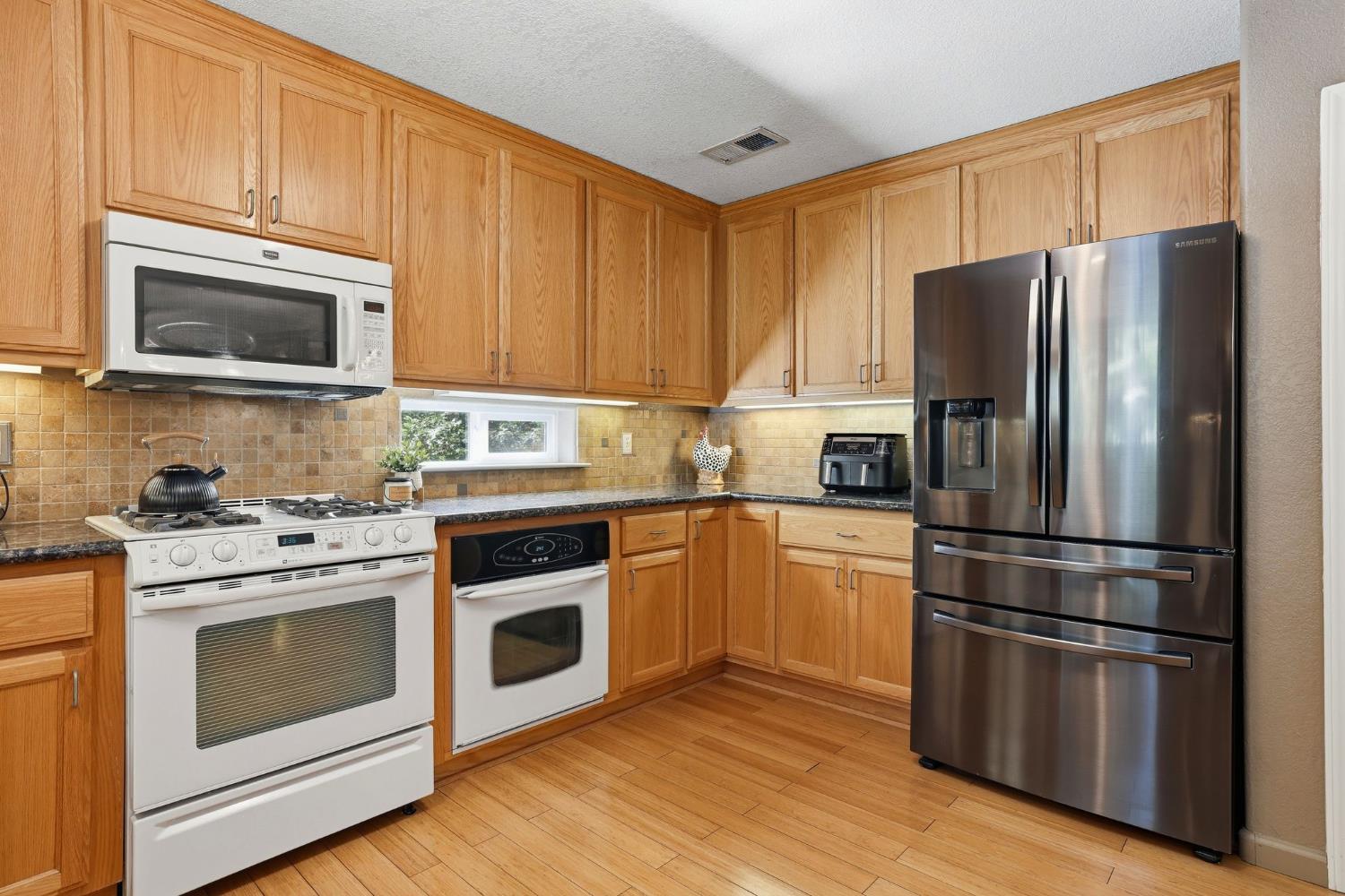1110 Madrone Lane