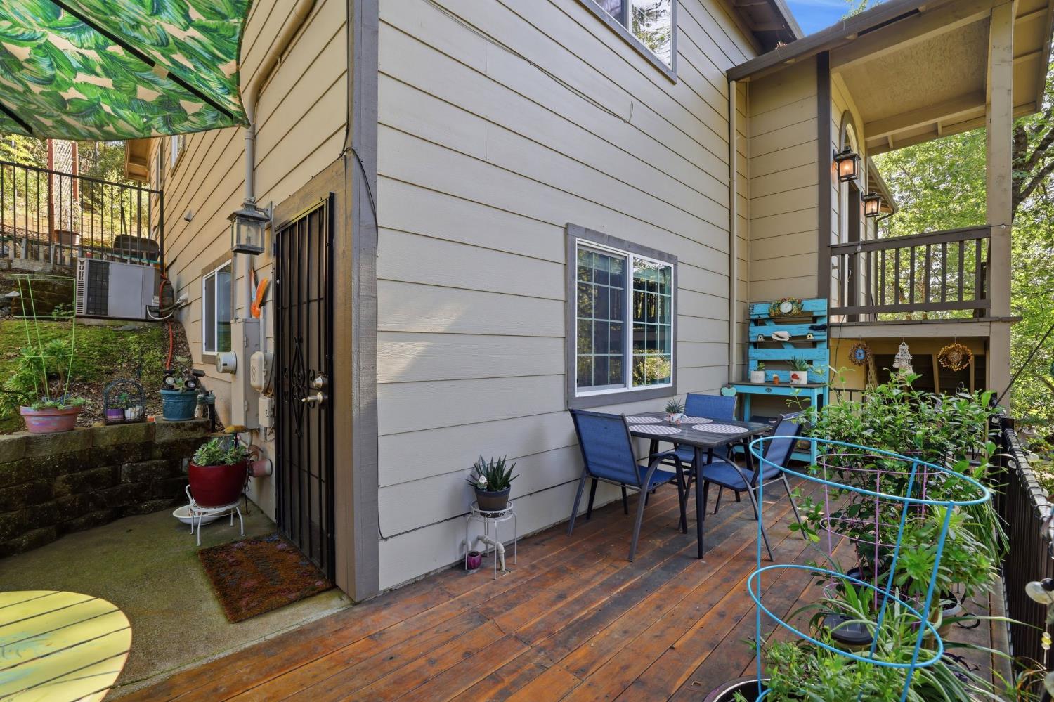 1110 Madrone Lane