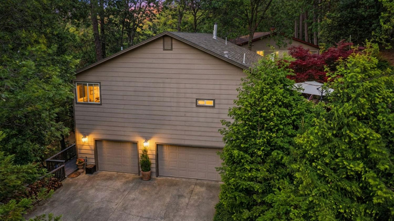 1110 Madrone Lane