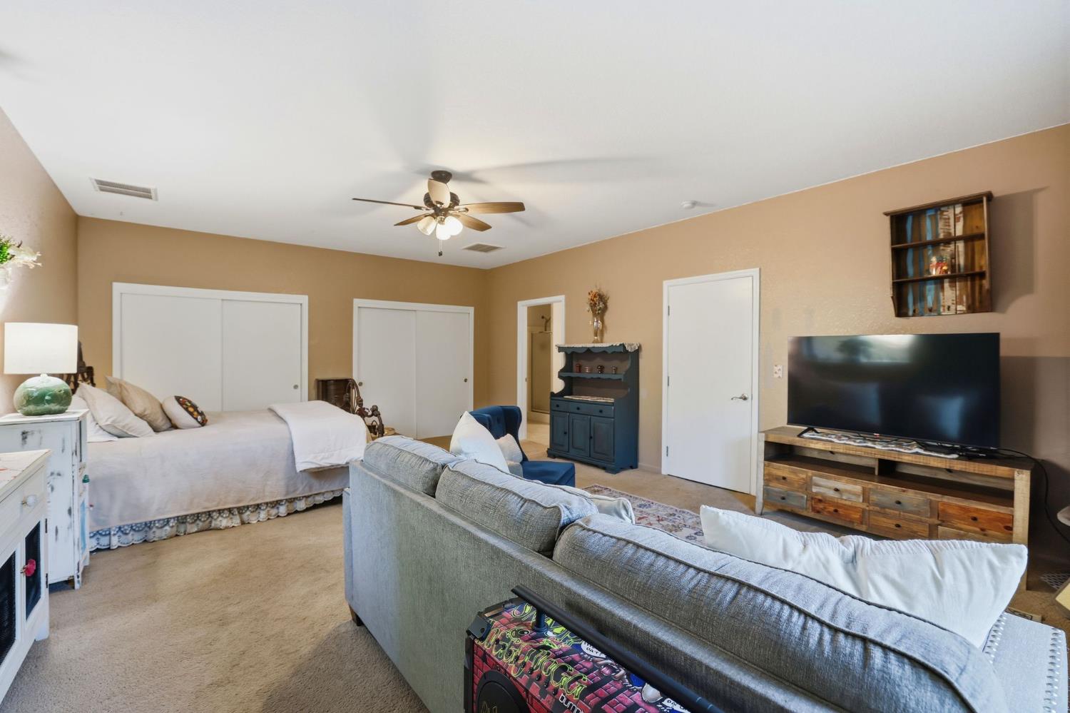 1110 Madrone Lane