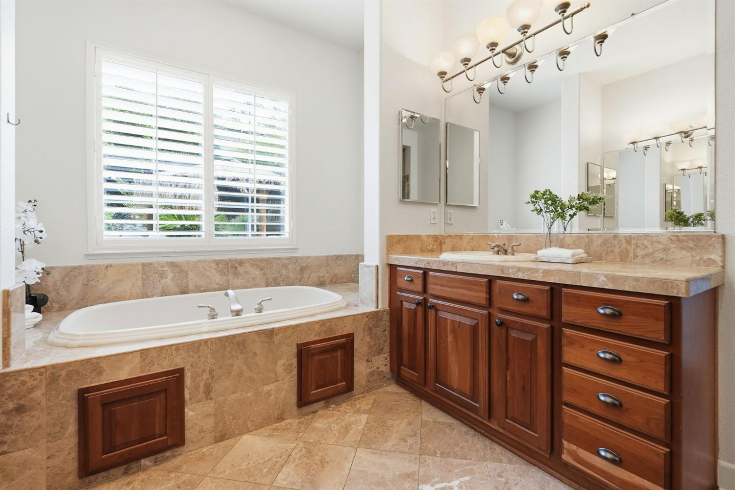 437 Aria Court