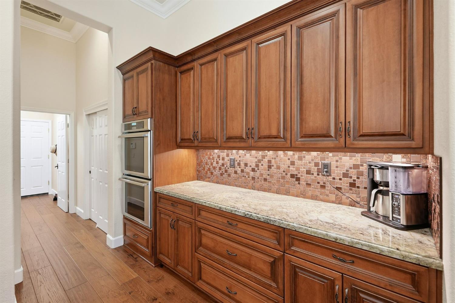 3410 Brittany Way