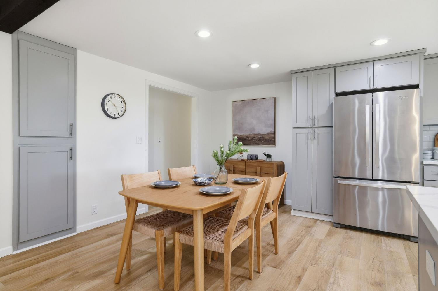2730 Golden Fawn Trail