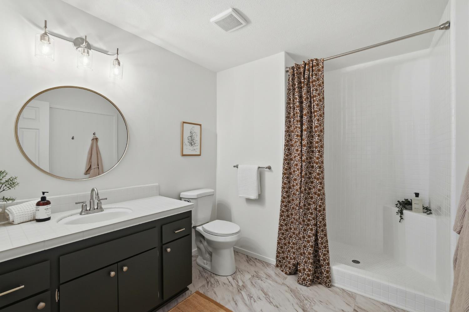 2730 Golden Fawn Trail