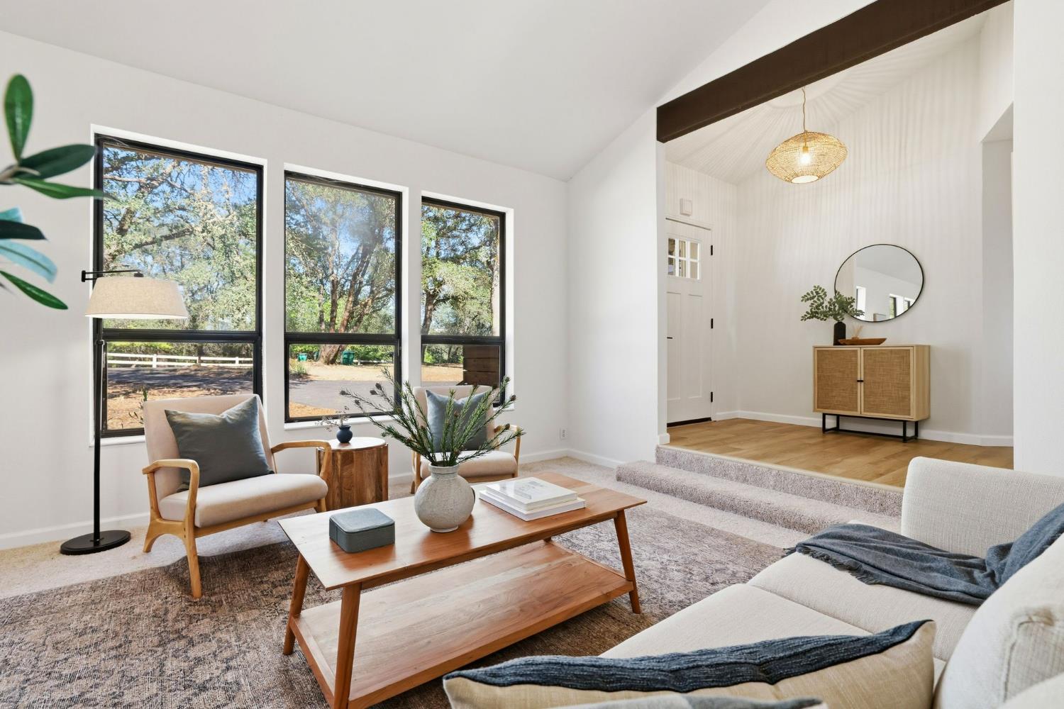 2730 Golden Fawn Trail